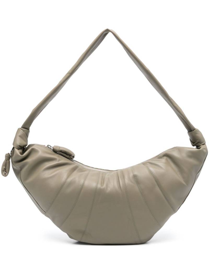 LEMAIRE large Croissant shoulder bag - Grey von LEMAIRE