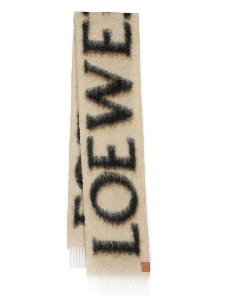 LOEWE logo-intarsia fringed scarf - Neutrals von LOEWE