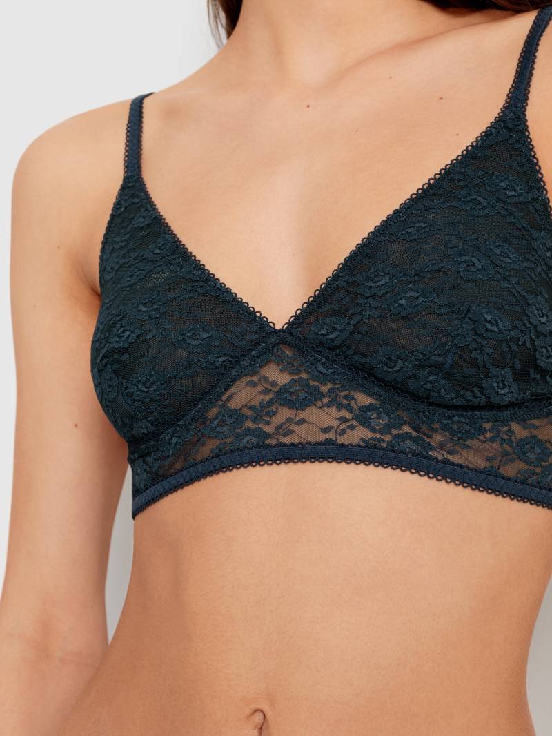 LSCN by LASCANA Bralette, aus weicher Spitze von LSCN by LASCANA