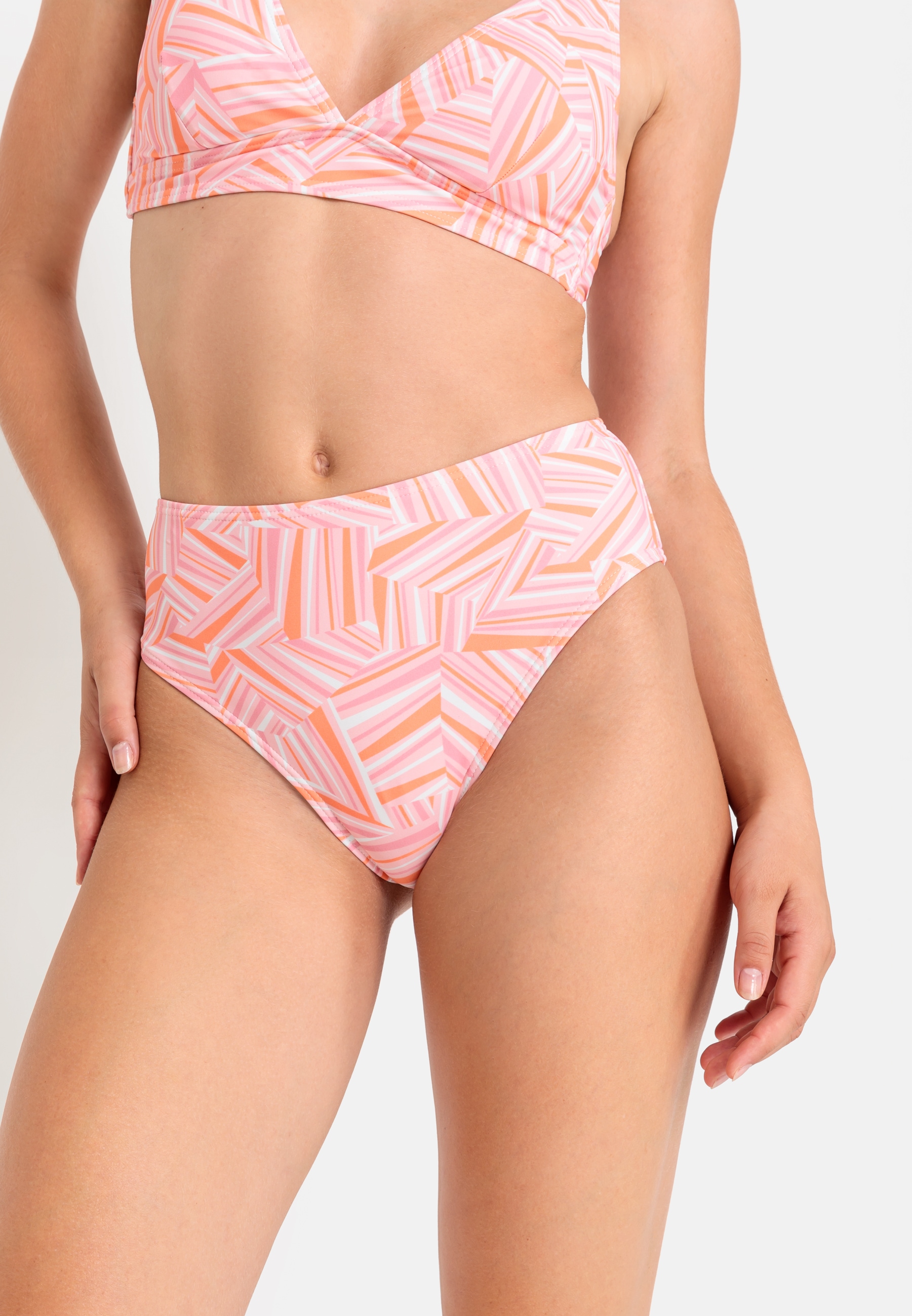LSCN by LASCANA Highwaist-Bikini-Hose »Lisa«, mit grafischem Muster von LSCN by LASCANA