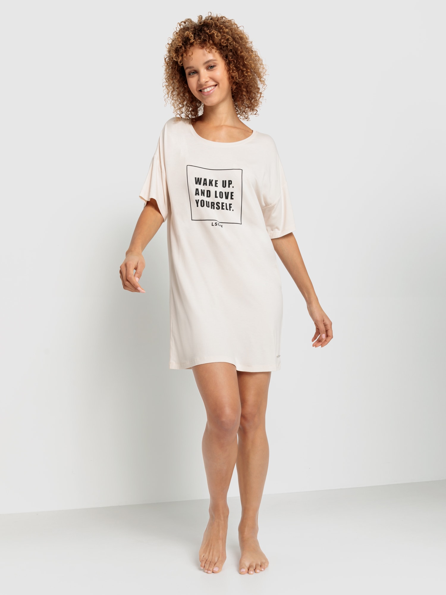 LSCN by LASCANA Nachthemd, in locker sitzendem Schnitt LSCN by LASCANA Nachthemd, in locker sitzendem Schnitt von LSCN by LASCANA