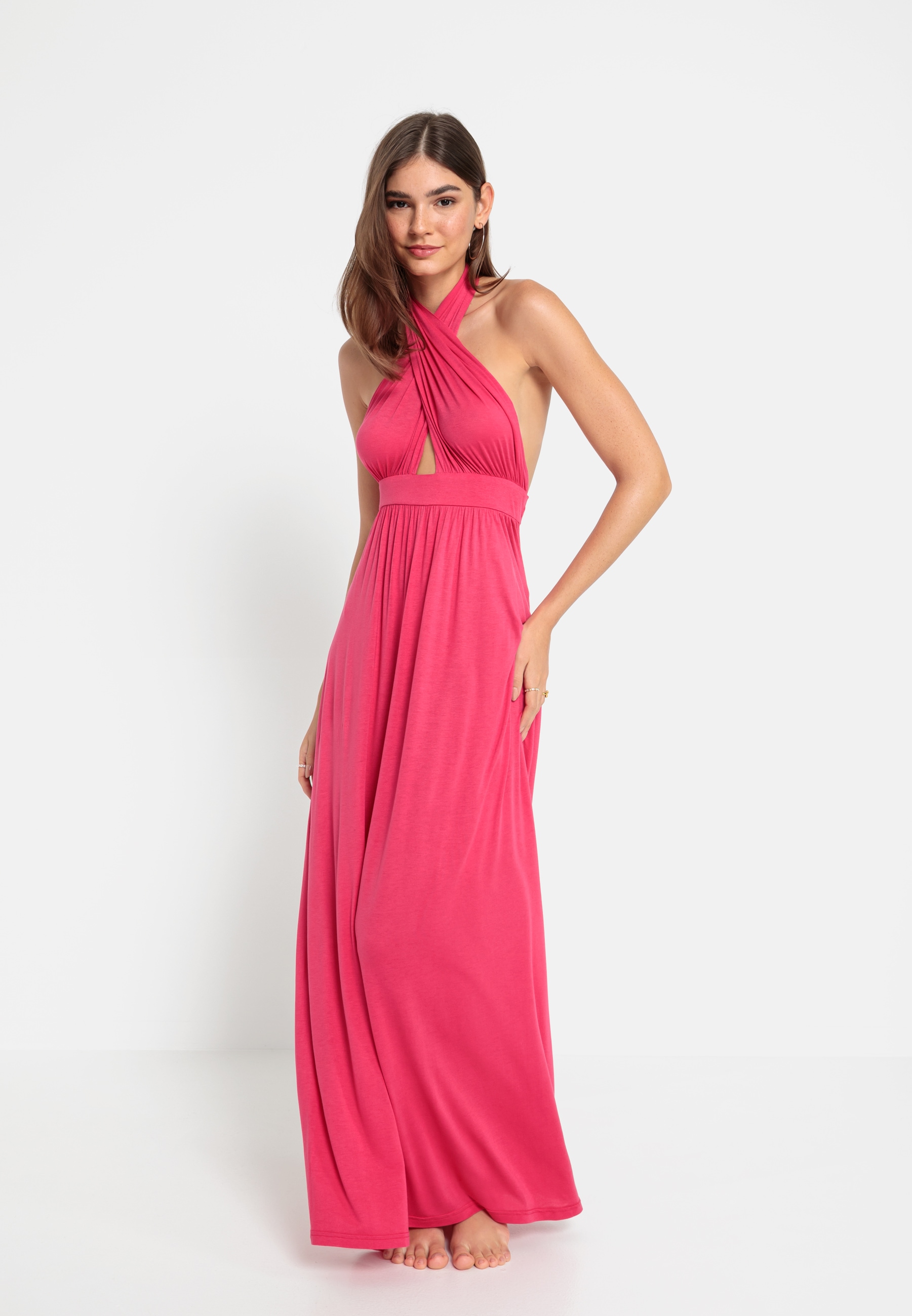 LSCN by LASCANA Neckholderkleid, in Maxilänge LSCN by LASCANA Neckholderkleid, in Maxilänge von LSCN by LASCANA