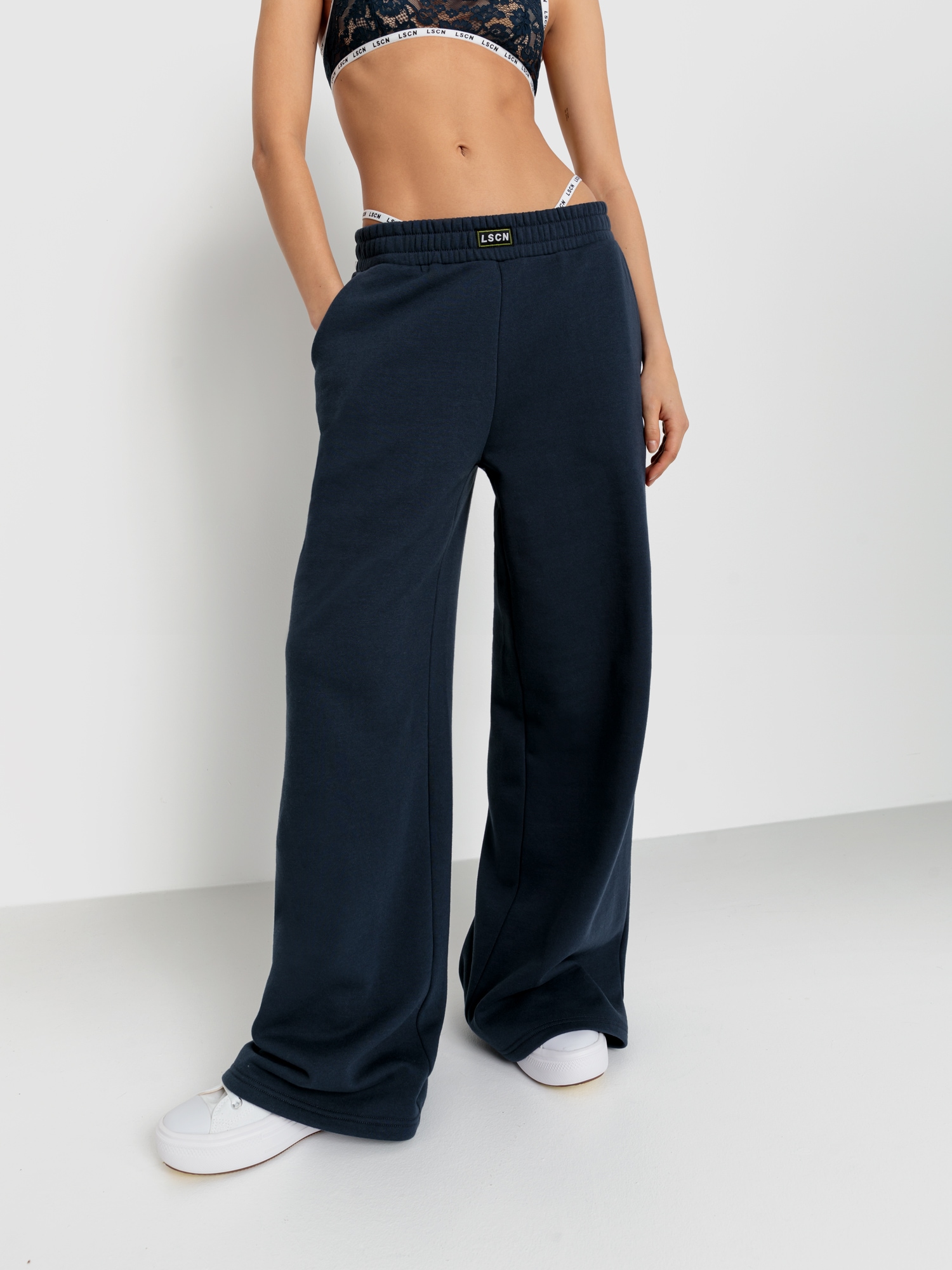 LSCN by LASCANA Sweatpants »Weite Basic Sweatpants« von LSCN by LASCANA