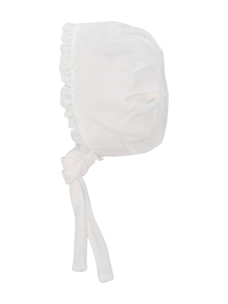 La Stupenderia ruffled-trim velvet cap - White von La Stupenderia