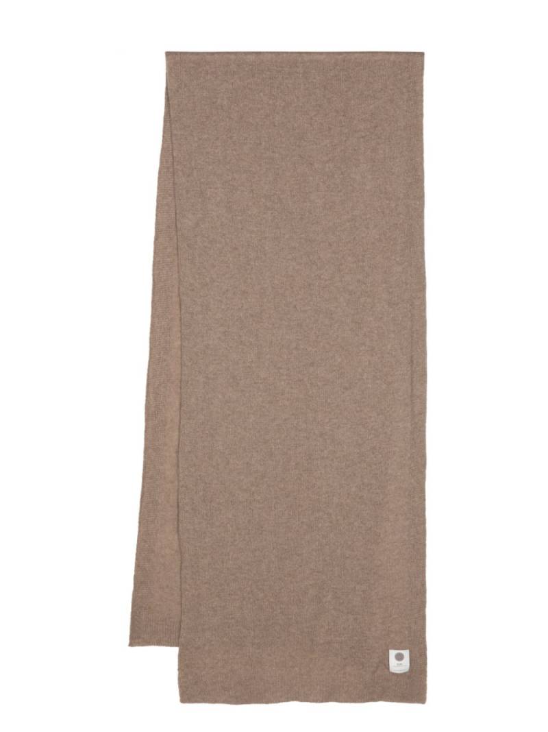 Lady Anne logo-patch cashmere scarf - Neutrals von Lady Anne