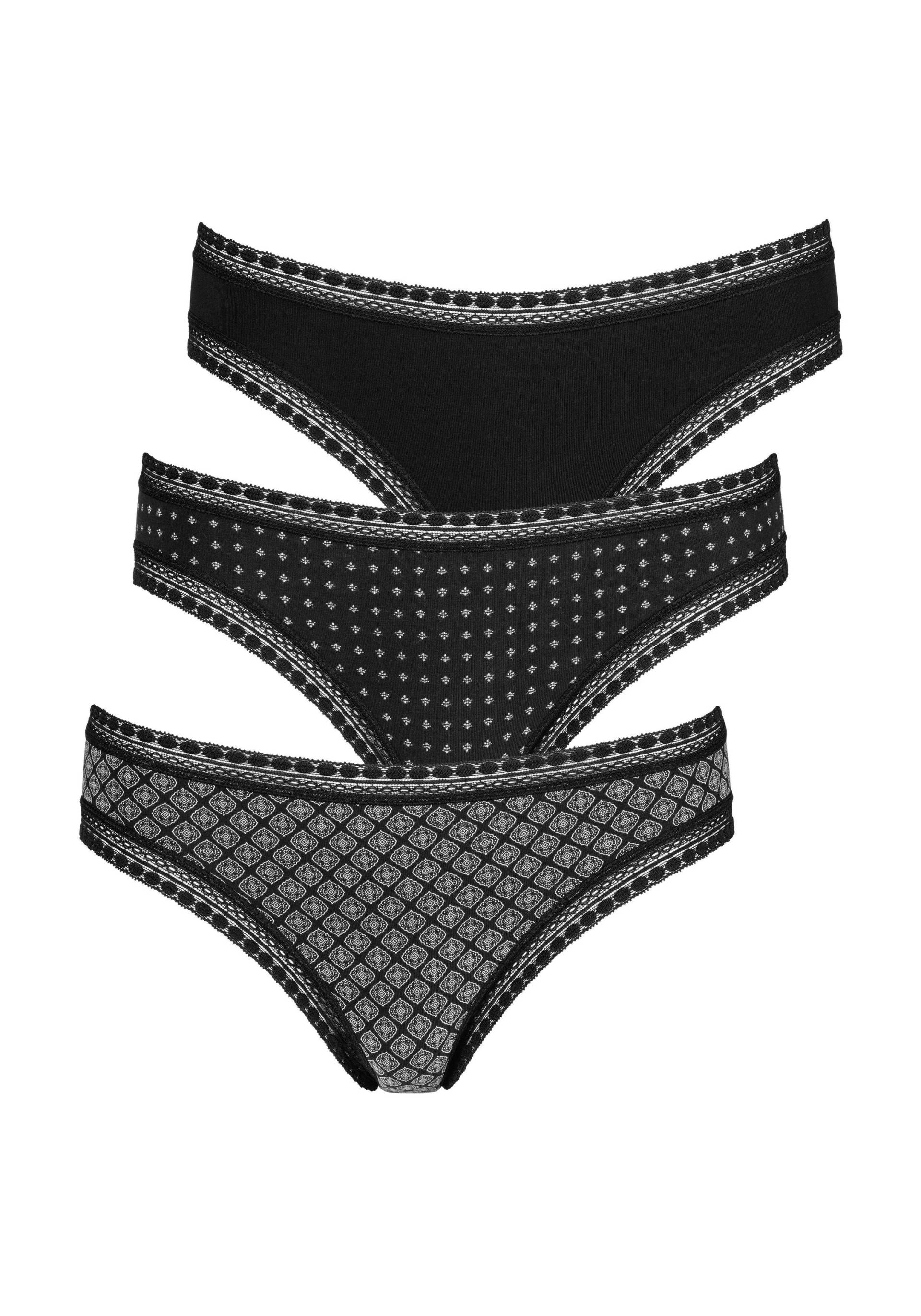 LASCANA Brasilslip, (3er-Pack), aus elastischer Baumwolle mit weicher Spitze von Lascana