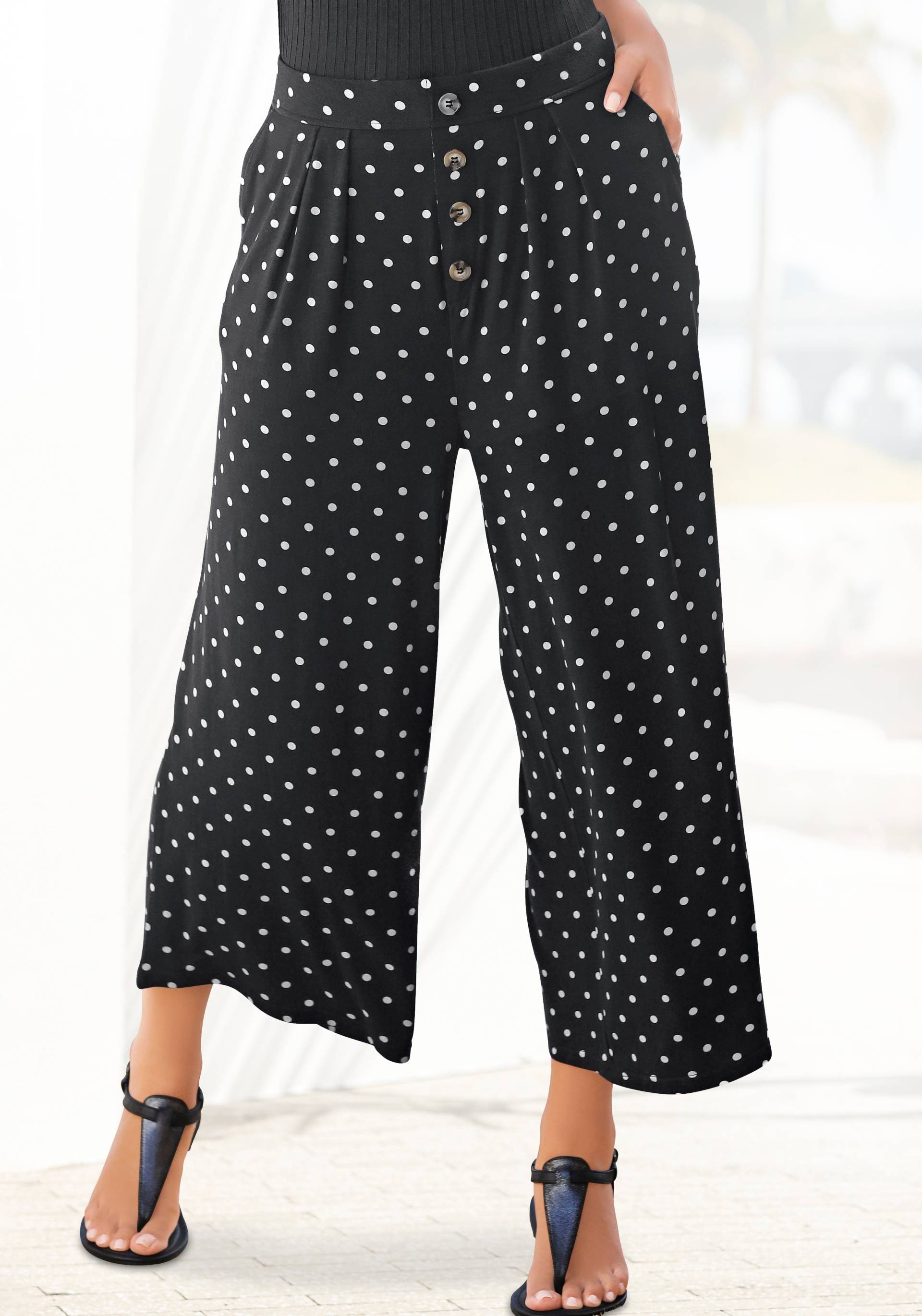 LASCANA Culotte, mit Punktedruck und Taschen, elatischer Bund, 7/8-Hose, Jerseyhose LASCANA Culotte, mit Punktedruck und Taschen, elatischer Bund, 7/8-Hose, Jerseyhose von Lascana