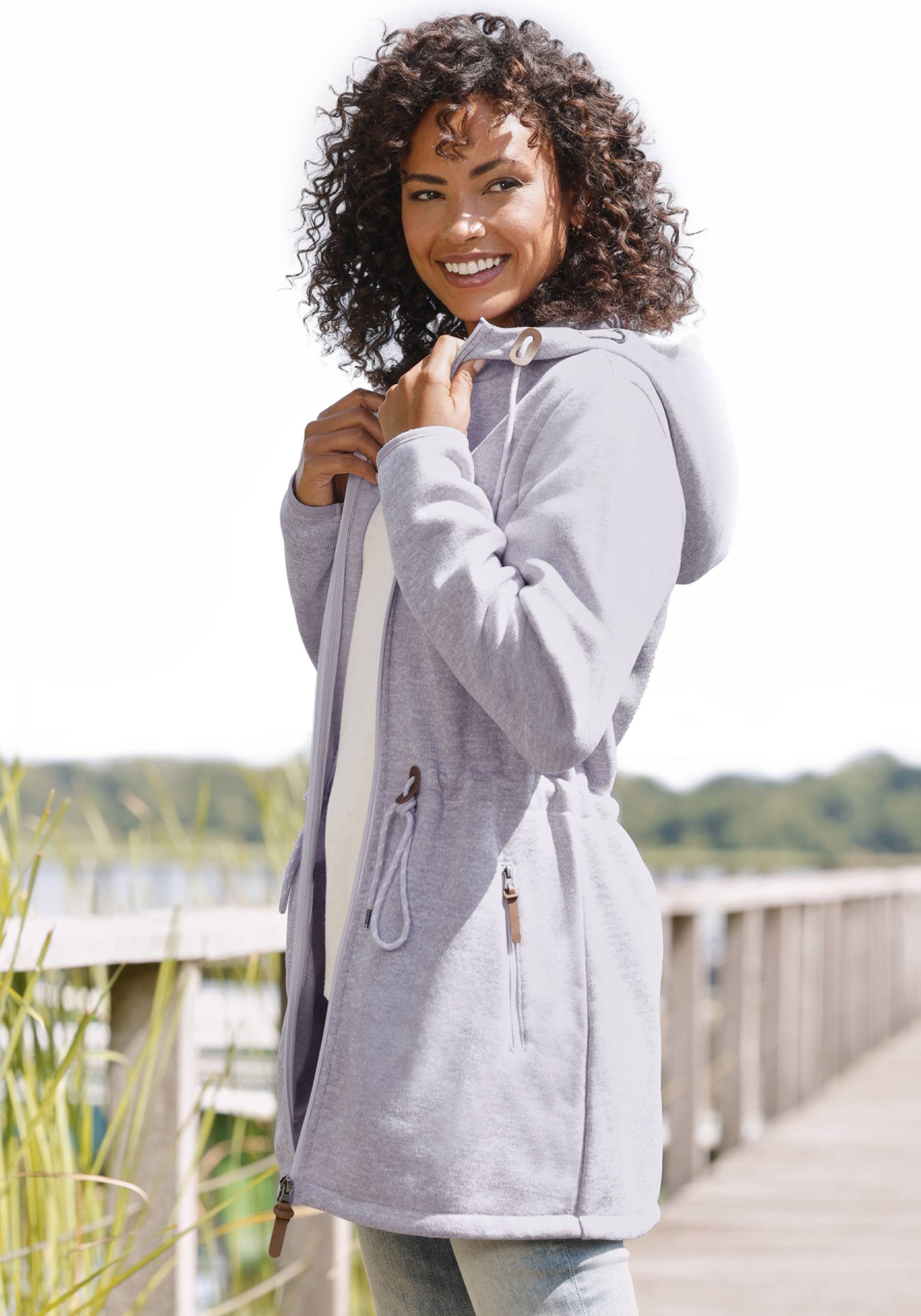 LASCANA Fleecejacke, mit Kapuze, mit Kapuze LASCANA Fleecejacke, mit Kapuze, mit Kapuze von Lascana