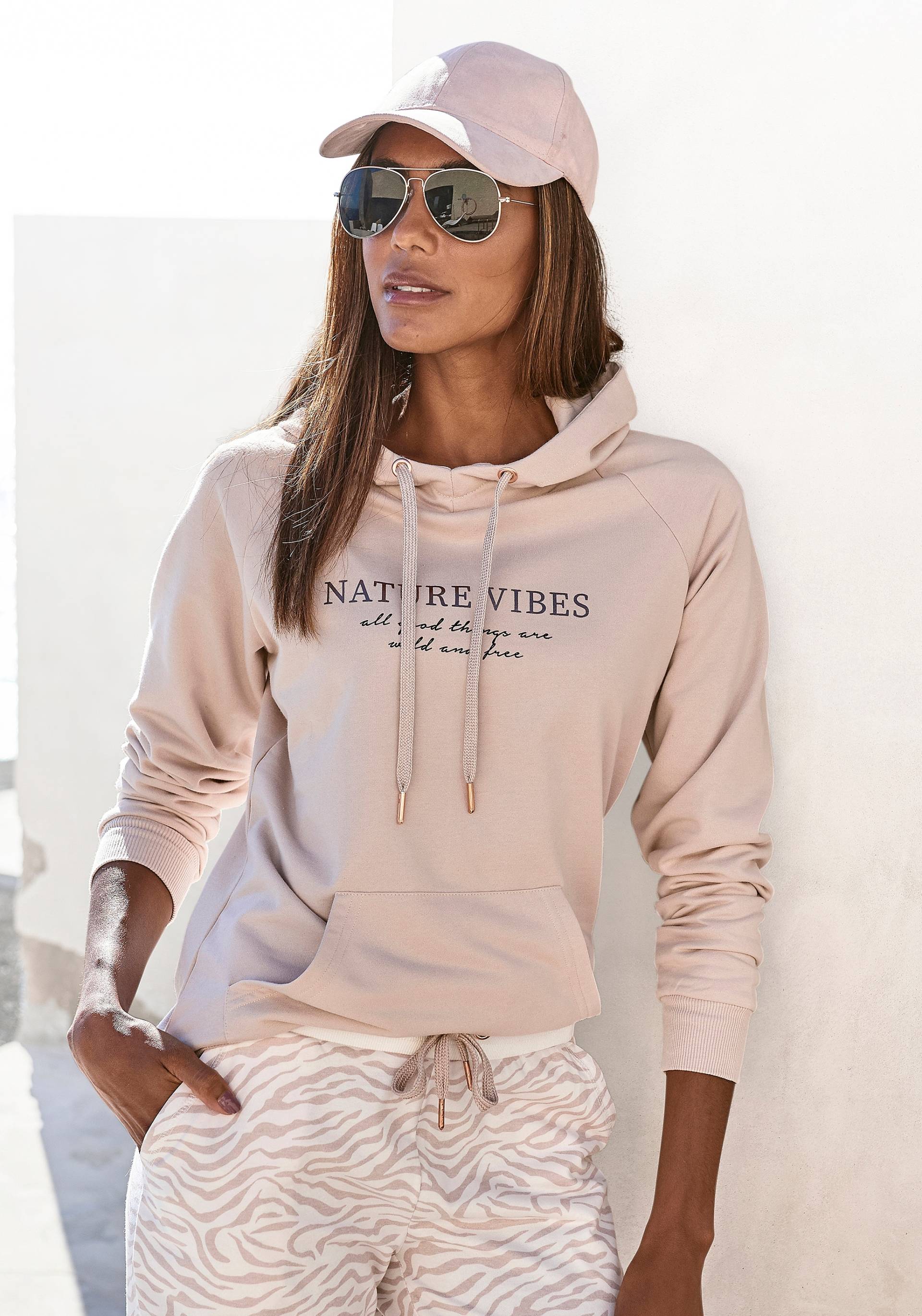 LASCANA Hoodie, mit Kängurutasche, Loungeanzug LASCANA Hoodie, mit Kängurutasche, Loungeanzug von Lascana