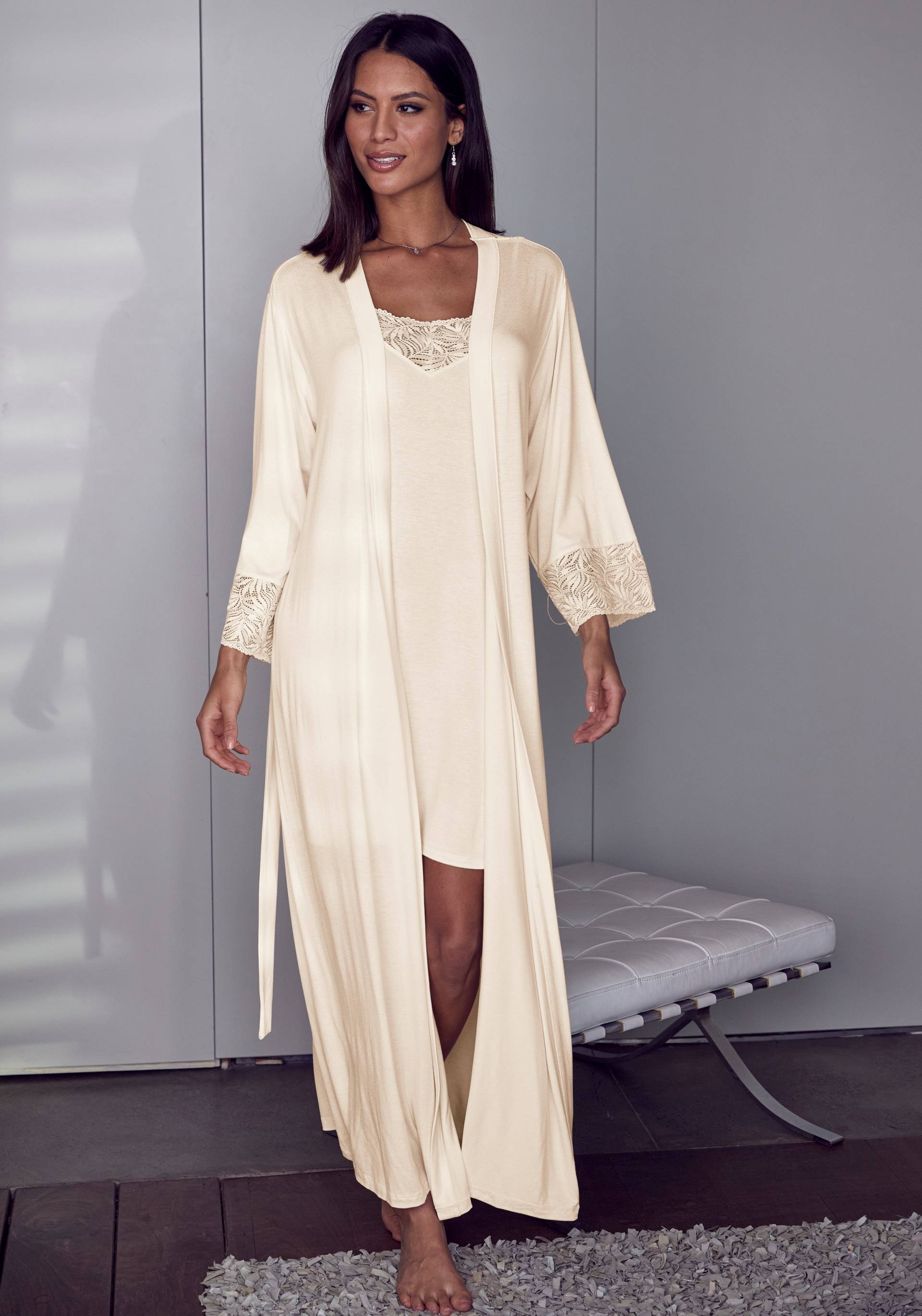 LASCANA Kimono, mit edlen Spitzendetails LASCANA Kimono, mit edlen Spitzendetails von Lascana