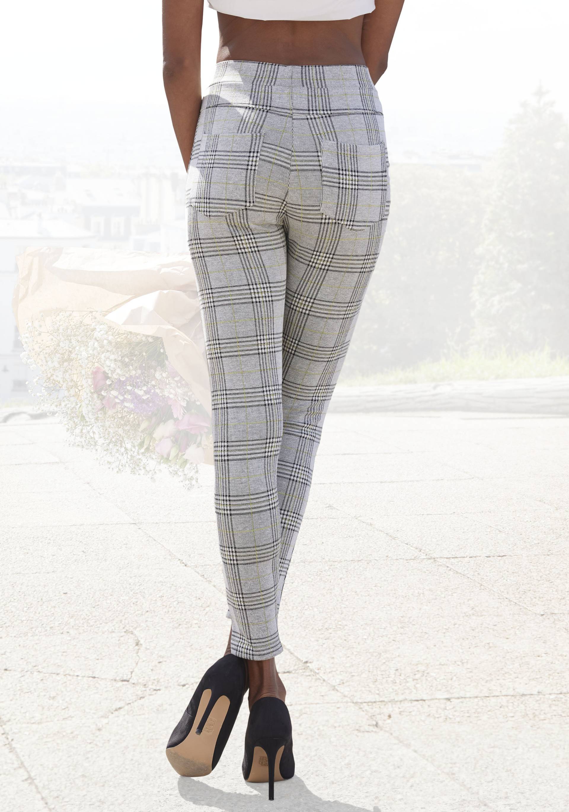 LASCANA Leggings, mit Ajour Karomuster von Lascana