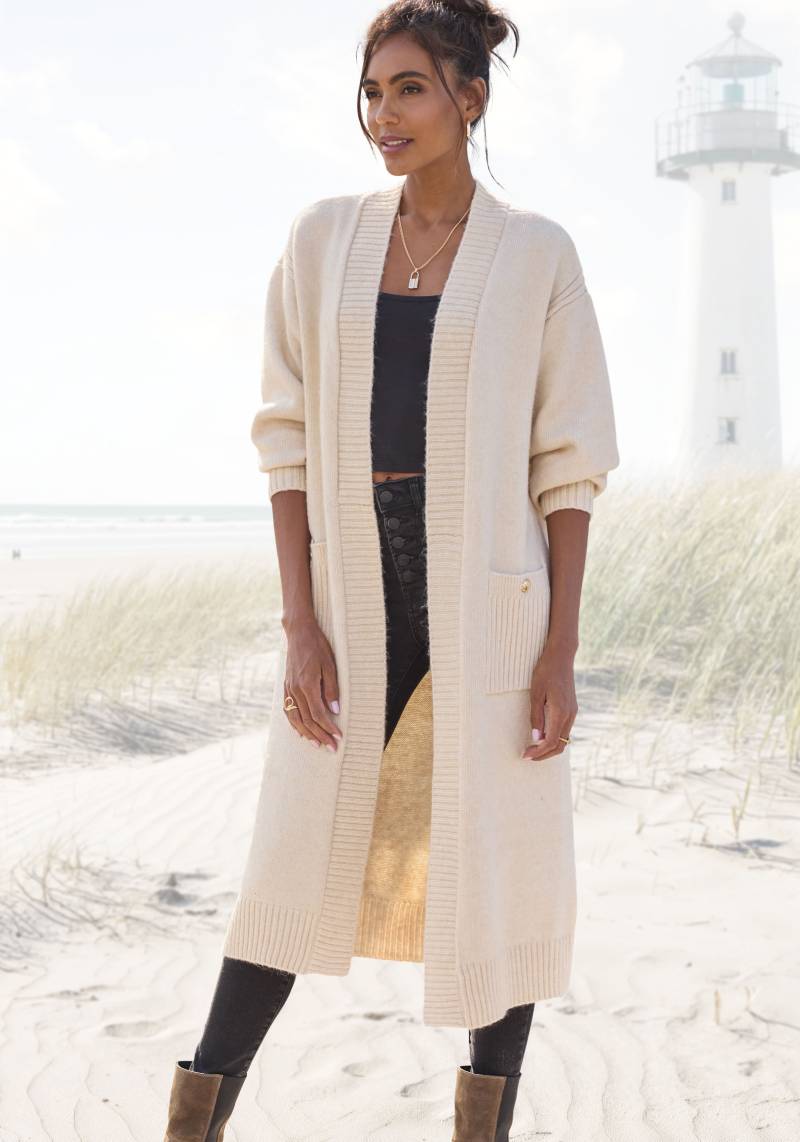 LASCANA Longstrickjacke, aus kuscheligem Strick von Lascana