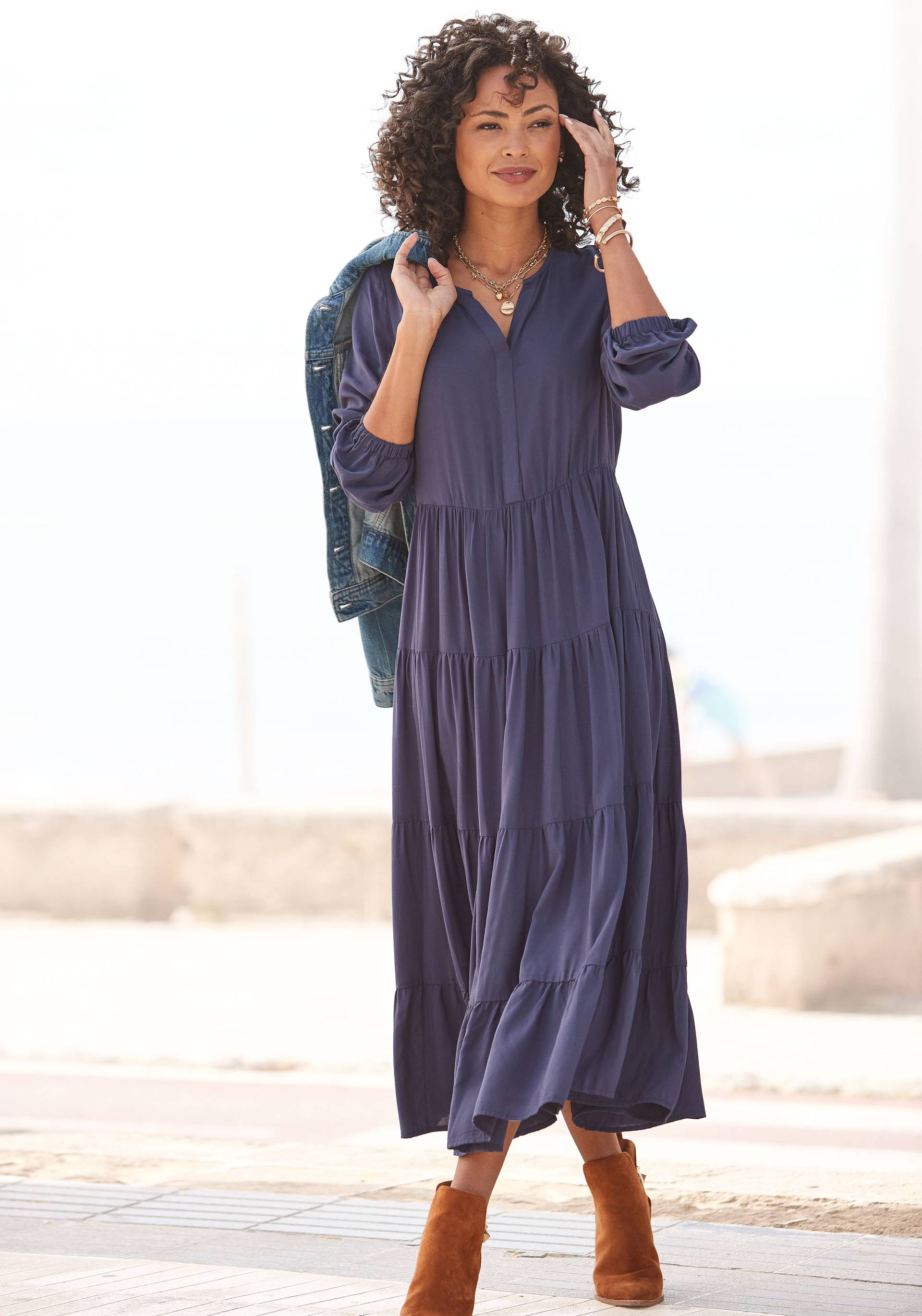LASCANA Maxikleid, mit Volants LASCANA Maxikleid, mit Volants von Lascana
