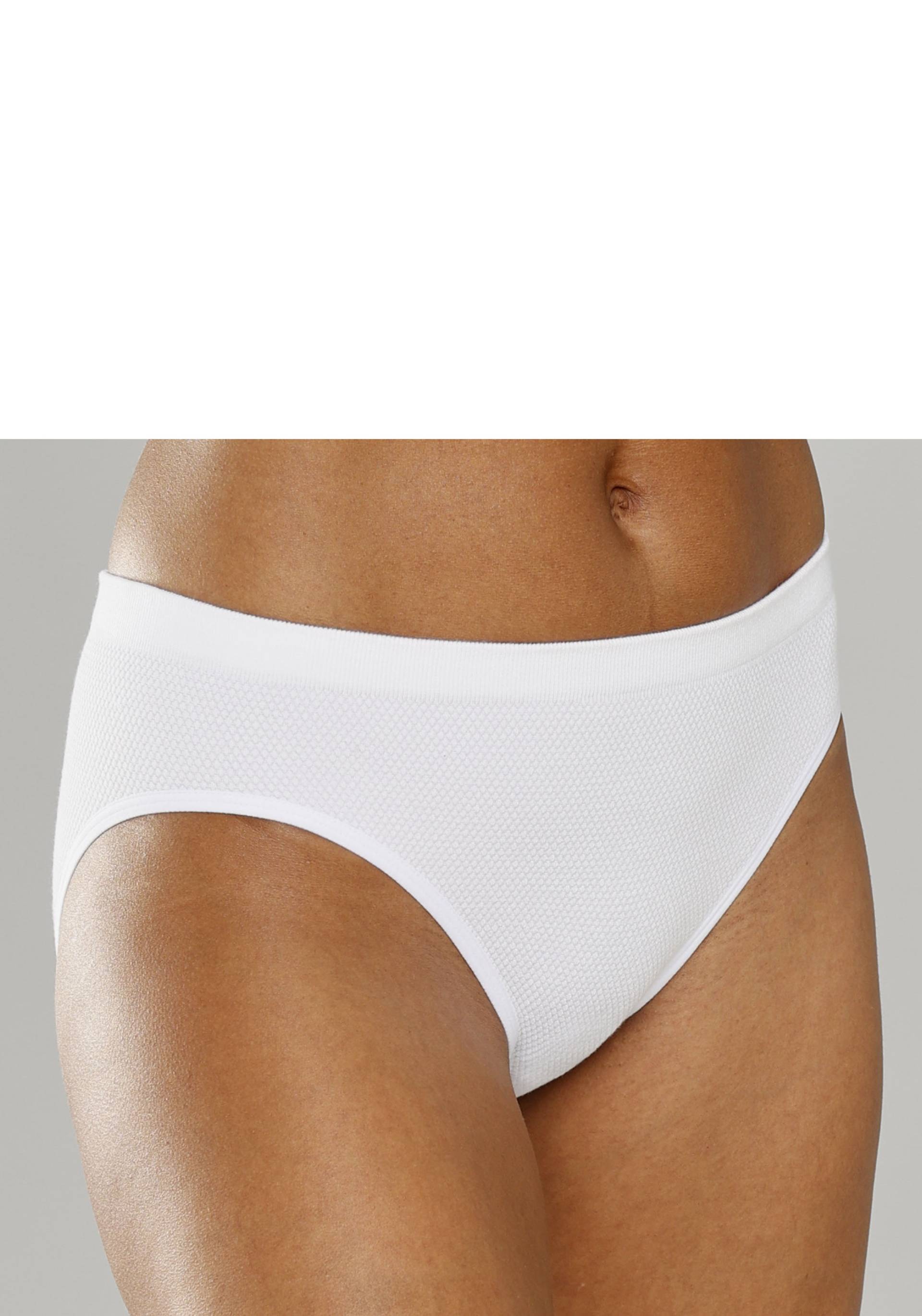 LASCANA Slip, aus angenehm weicher Baumwolle LASCANA Slip, aus angenehm weicher Baumwolle von Lascana