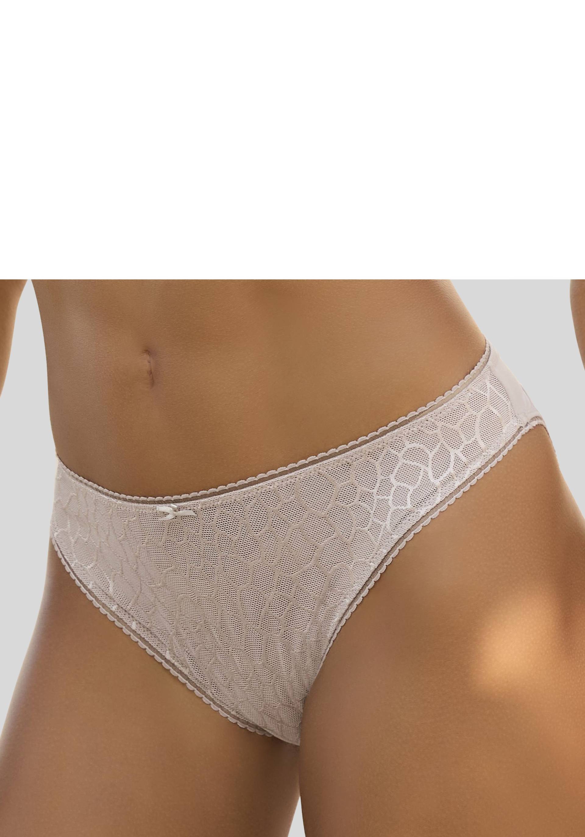 LASCANA Slip »Chiara«, mit graphischem Netz-Muster LASCANA Slip »Chiara«, mit graphischem Netz-Muster von Lascana