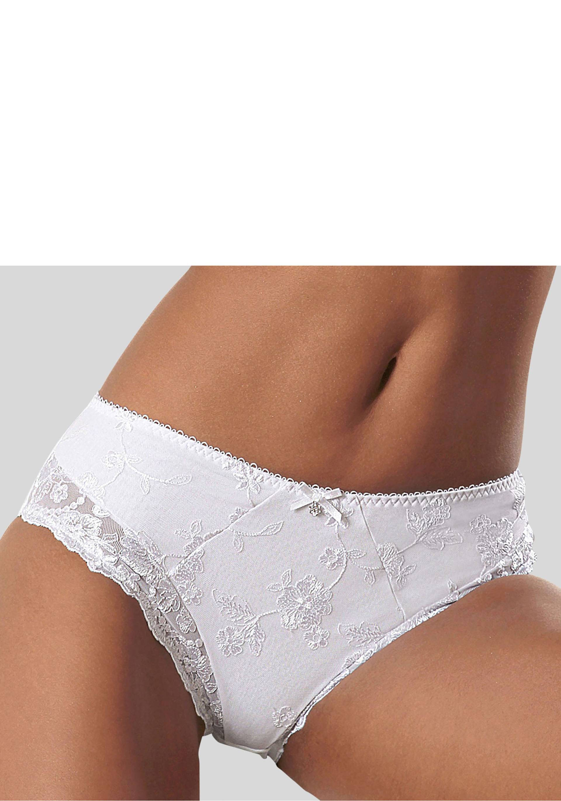 LASCANA Slip »Wanda«, in abdeckender Schnittform und Stickerei Spitze LASCANA Slip »Wanda«, in abdeckender Schnittform und Stickerei Spitze von Lascana