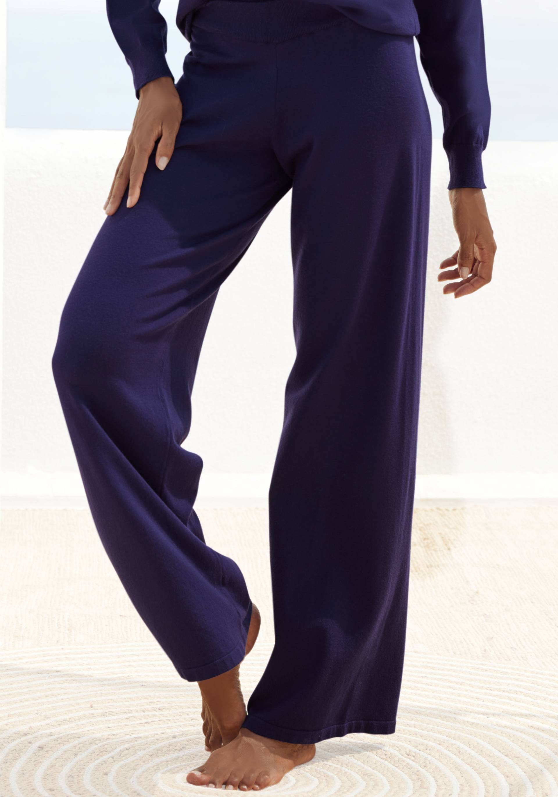 LASCANA Strickhose, mit weitem Bein, Loungewear LASCANA Strickhose, mit weitem Bein, Loungewear von Lascana