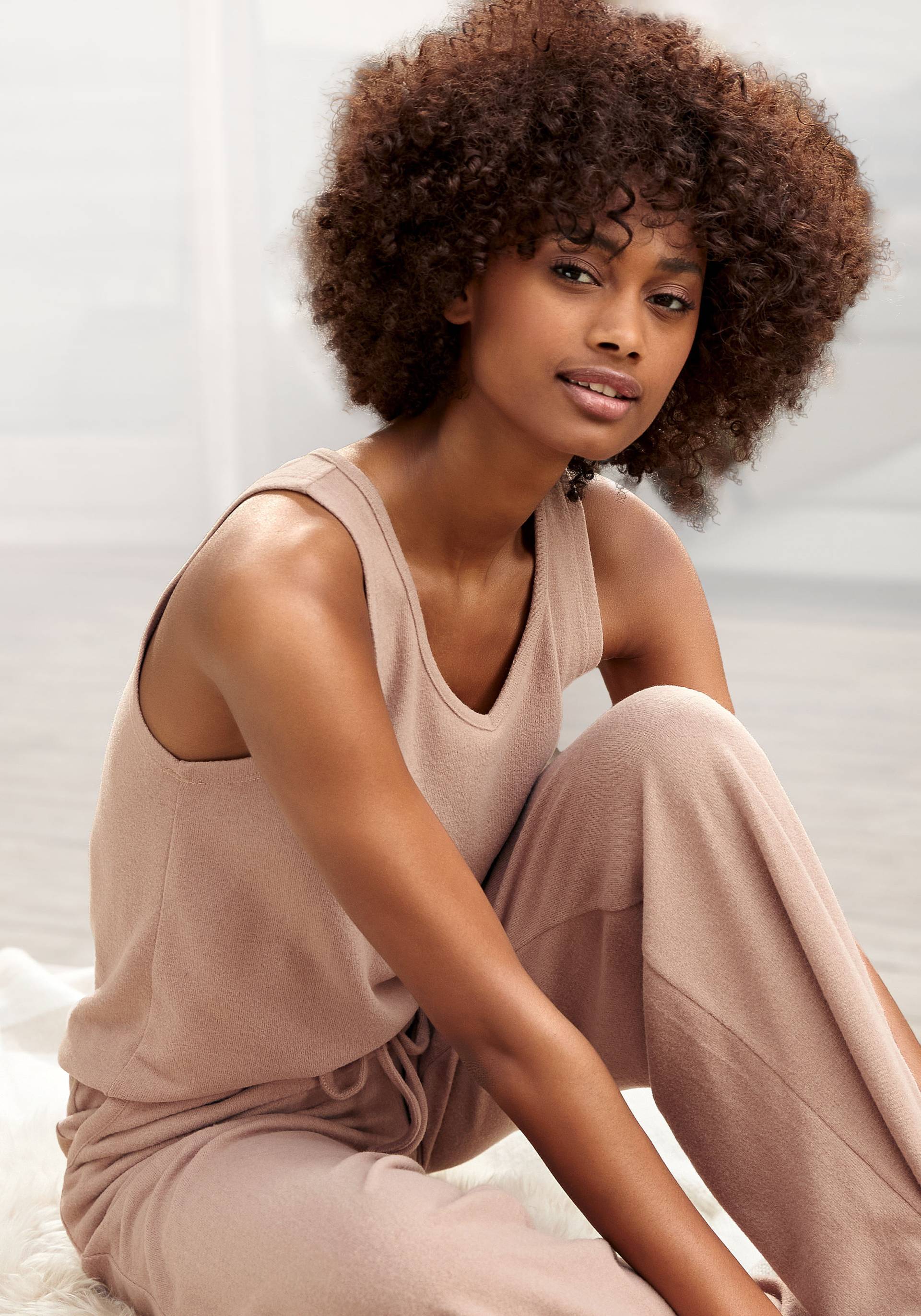 LASCANA Stricktop, mit breiten Trägern, Loungewear LASCANA Stricktop, mit breiten Trägern, Loungewear von Lascana