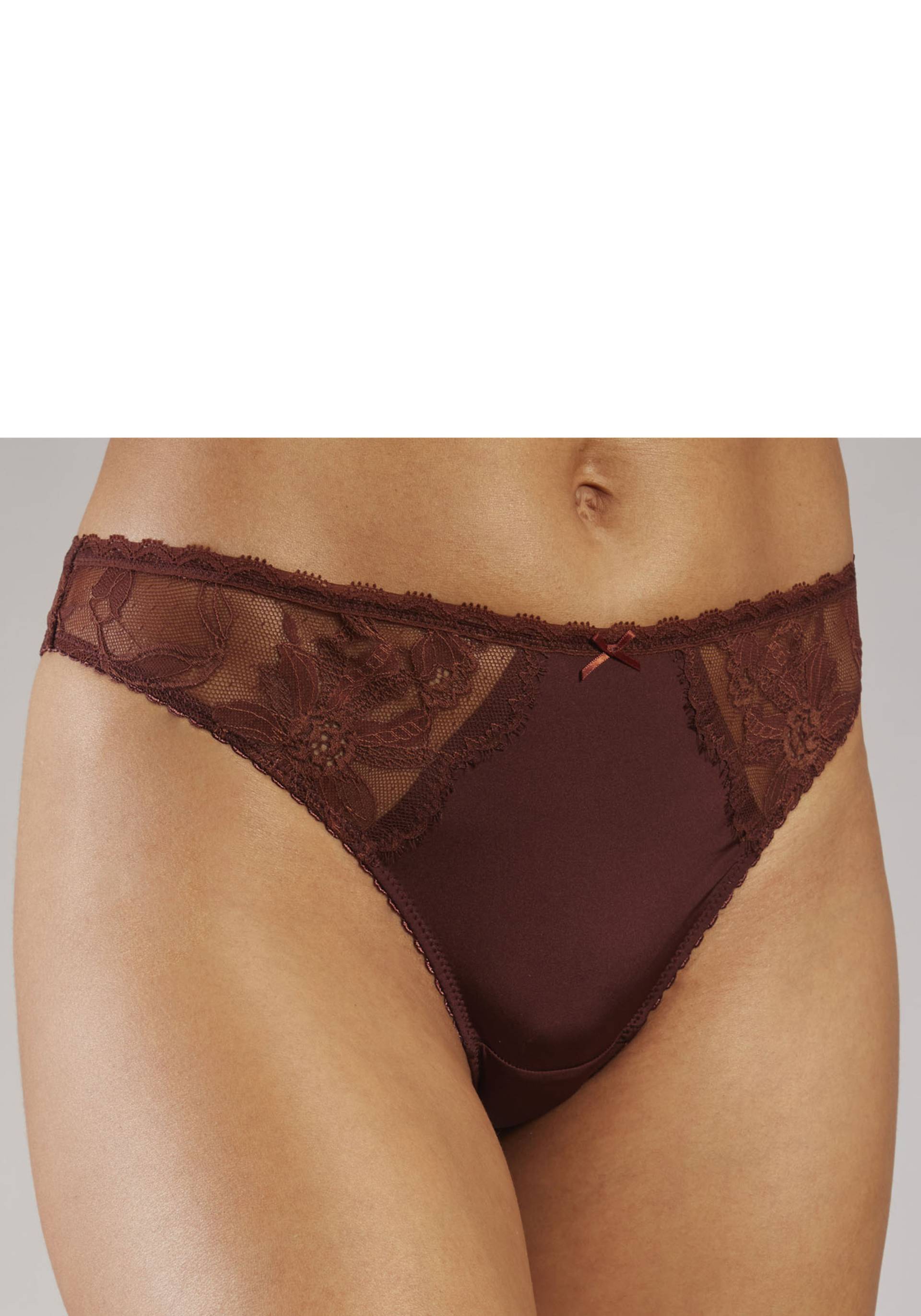 LASCANA String, aus seidigem Material und edler Jacquardspitze LASCANA String, aus seidigem Material und edler Jacquardspitze von Lascana