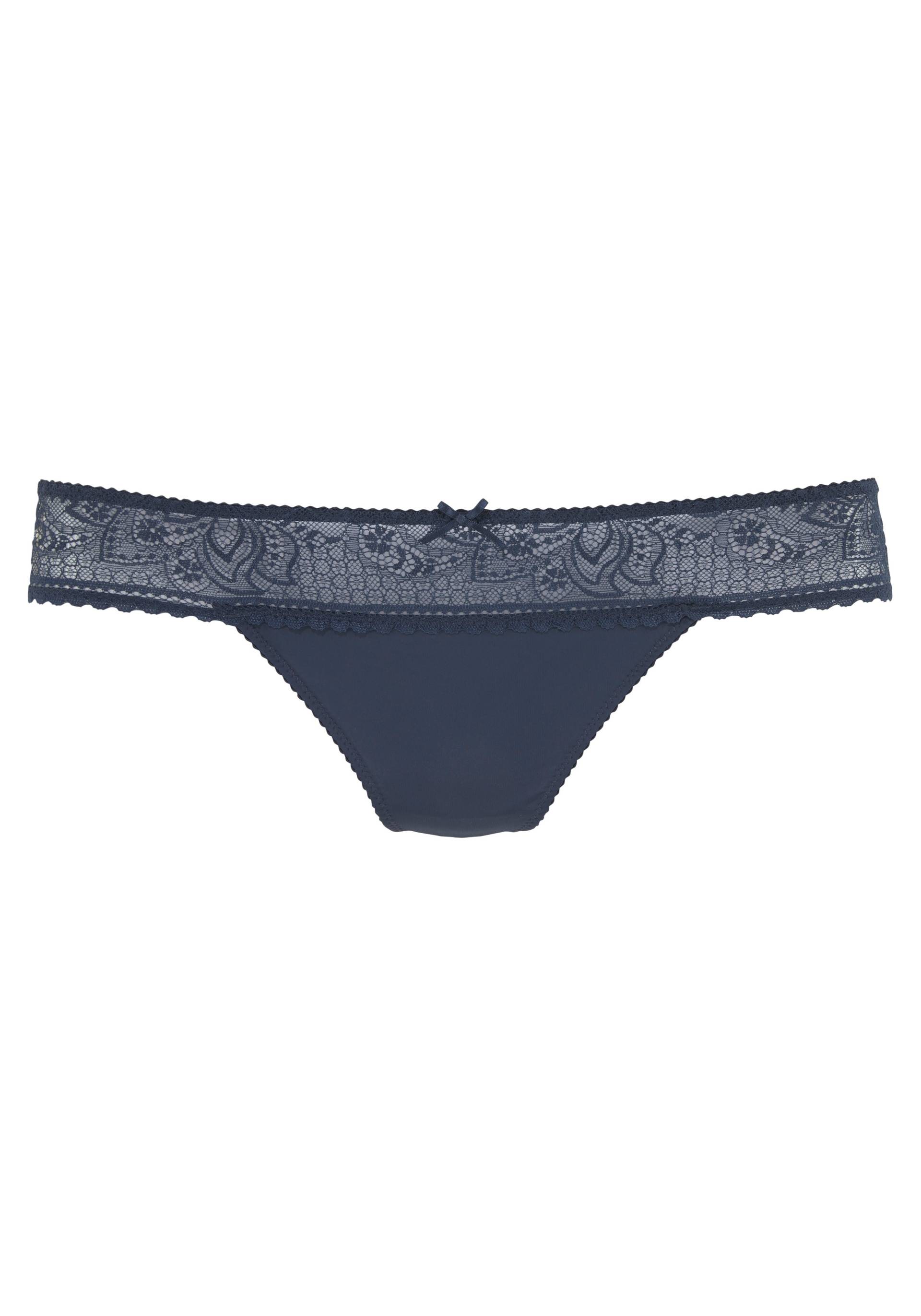 LASCANA String »Luciana«, mit feiner Spitze LASCANA String »Luciana«, mit feiner Spitze von Lascana