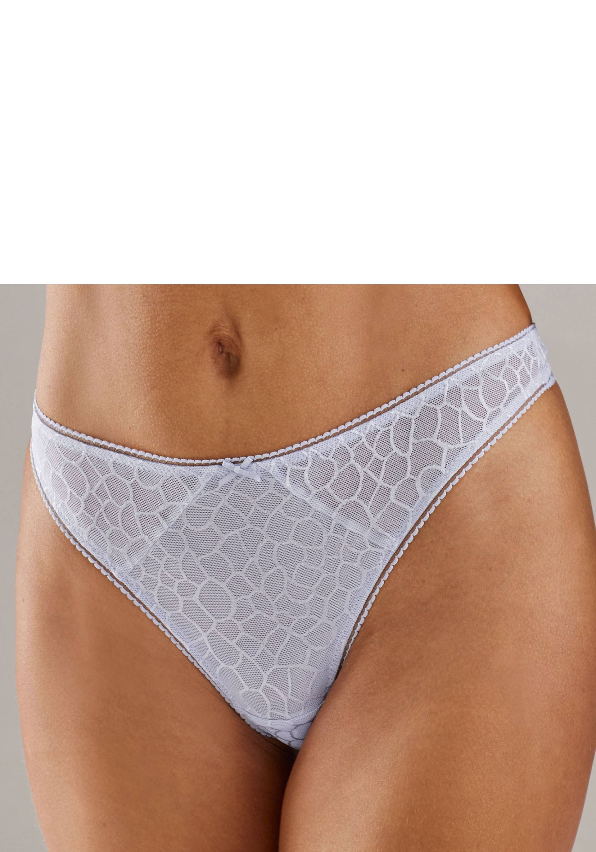 LASCANA String »Chiara«, in graphischem Netz-Muster LASCANA String »Chiara«, in graphischem Netz-Muster von Lascana