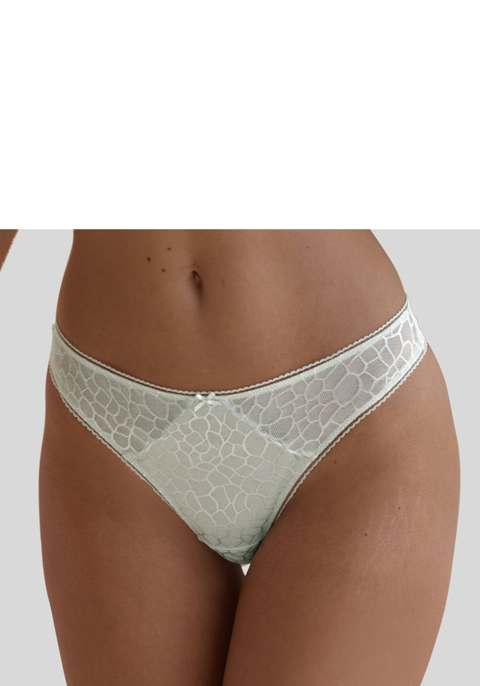 LASCANA String »Chiara«, in graphischem Netz-Muster LASCANA String »Chiara«, in graphischem Netz-Muster von Lascana