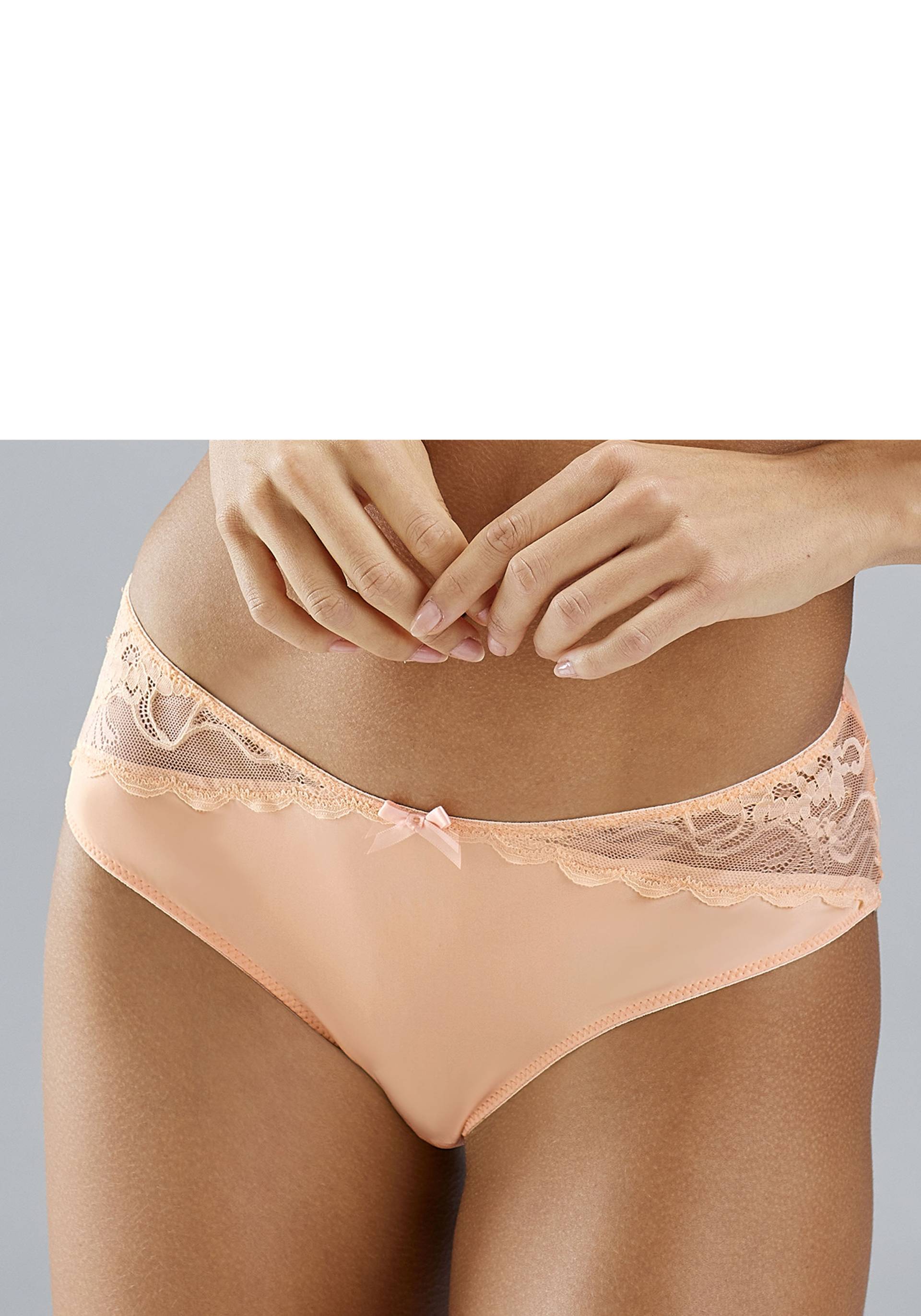 LASCANA Tanga »Vittoria«, mit Spitzeneinsätzen LASCANA Tanga »Vittoria«, mit Spitzeneinsätzen von Lascana