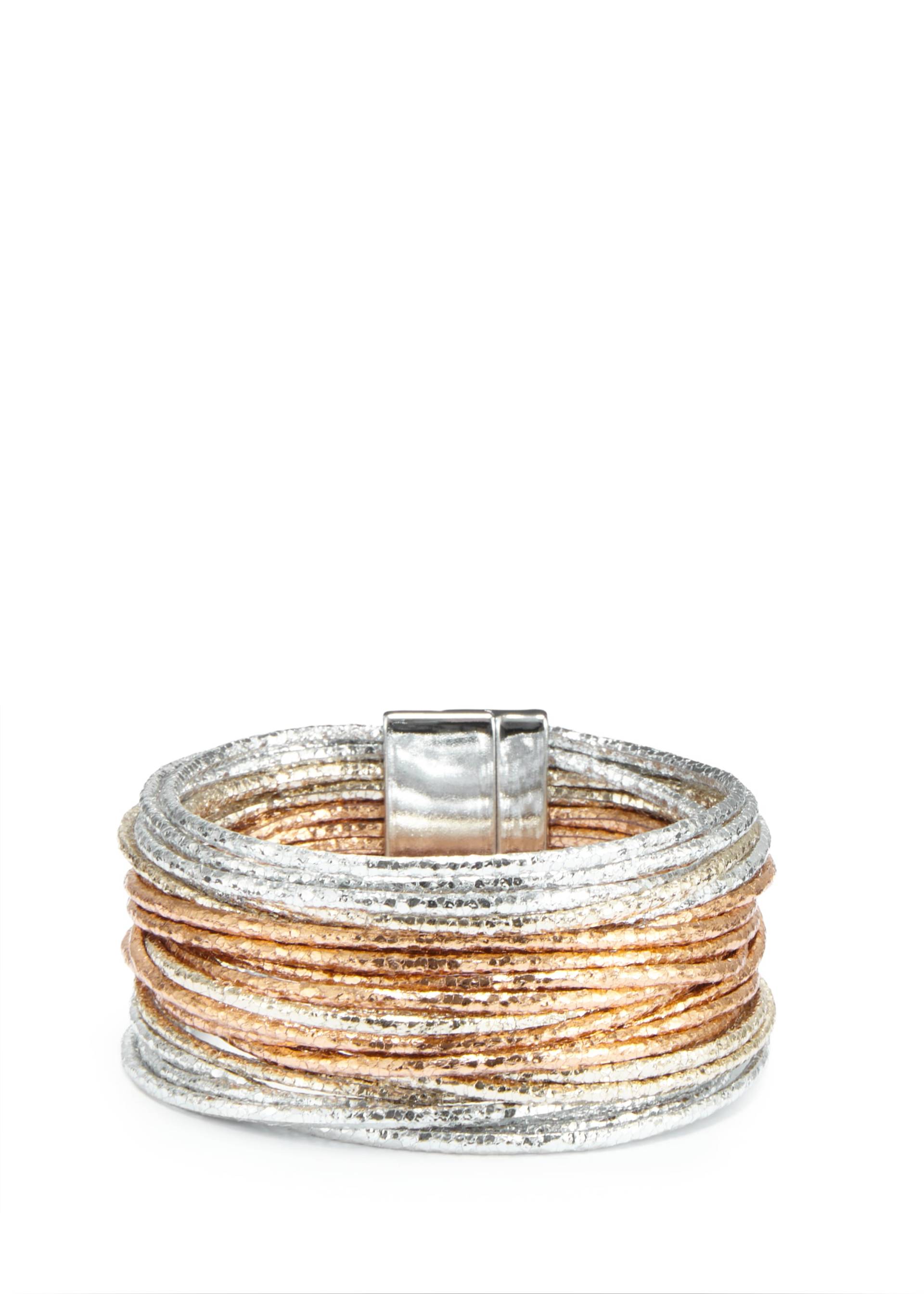 LASCANA Wickelarmband, Magnetarmband im Layer-Look LASCANA Wickelarmband, Magnetarmband im Layer-Look von Lascana
