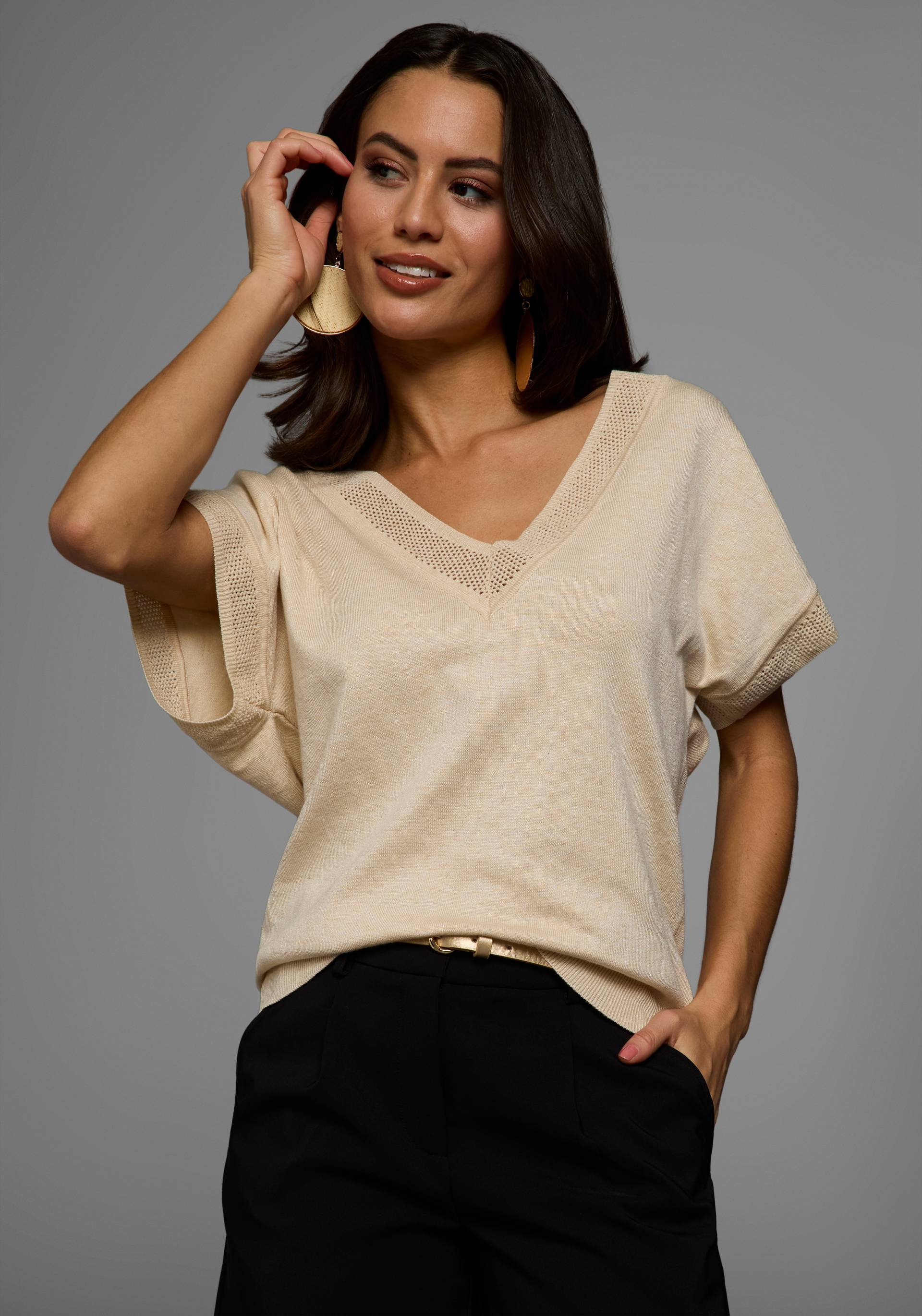 Laura Scott Kurzarmpullover, mit sommerlichem Ajourmuster - NEUE KOLLEKTION Laura Scott Kurzarmpullover, mit sommerlichem Ajourmuster - NEUE KOLLEKTION von Laura Scott