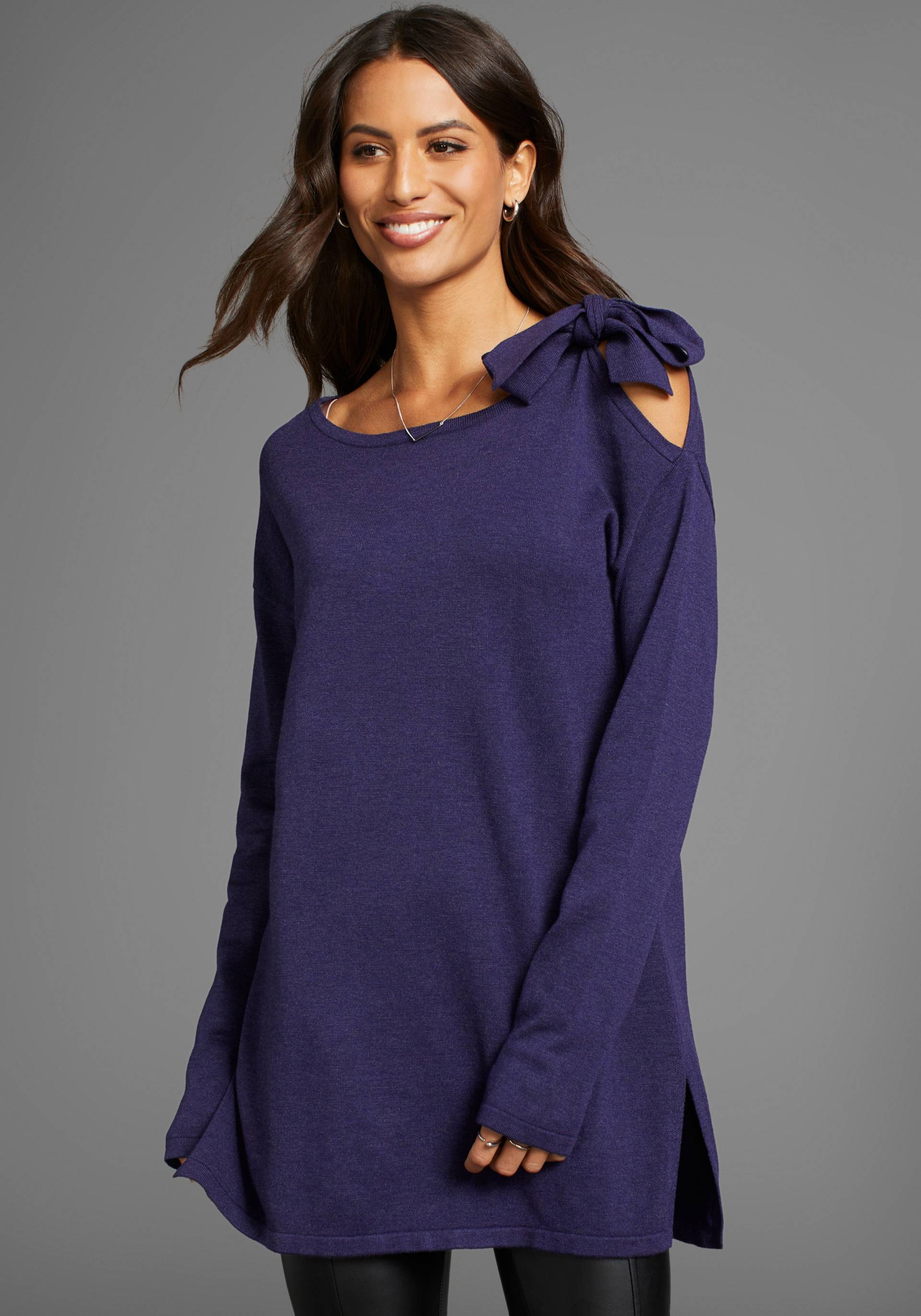 Laura Scott Longpullover, mit Schleifendetail - NEUE KOLLEKTION Laura Scott Longpullover, mit Schleifendetail - NEUE KOLLEKTION von Laura Scott