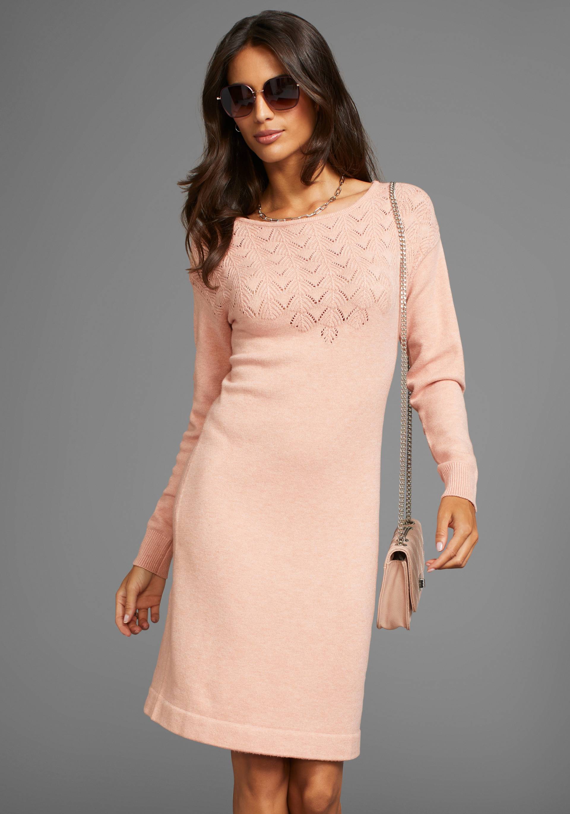 Laura Scott Strickkleid, mit Ajourdetails Laura Scott Strickkleid, mit Ajourdetails von Laura Scott