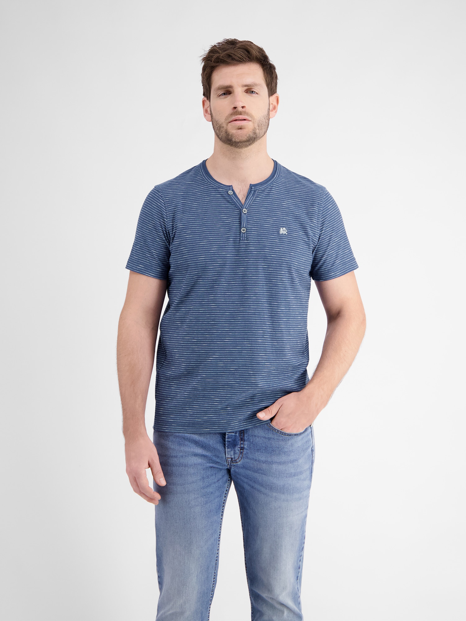 LERROS Henleyshirt »LERROS Serafino mit feinen Linien« LERROS Henleyshirt »LERROS Serafino mit feinen Linien« von Lerros