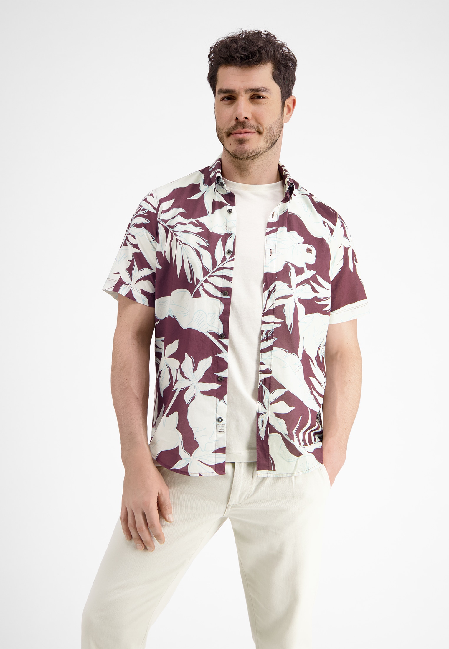 LERROS Kurzarmhemd »LERROS Halbarmhemd mit floralem Print« LERROS Kurzarmhemd »LERROS Halbarmhemd mit floralem Print« von Lerros