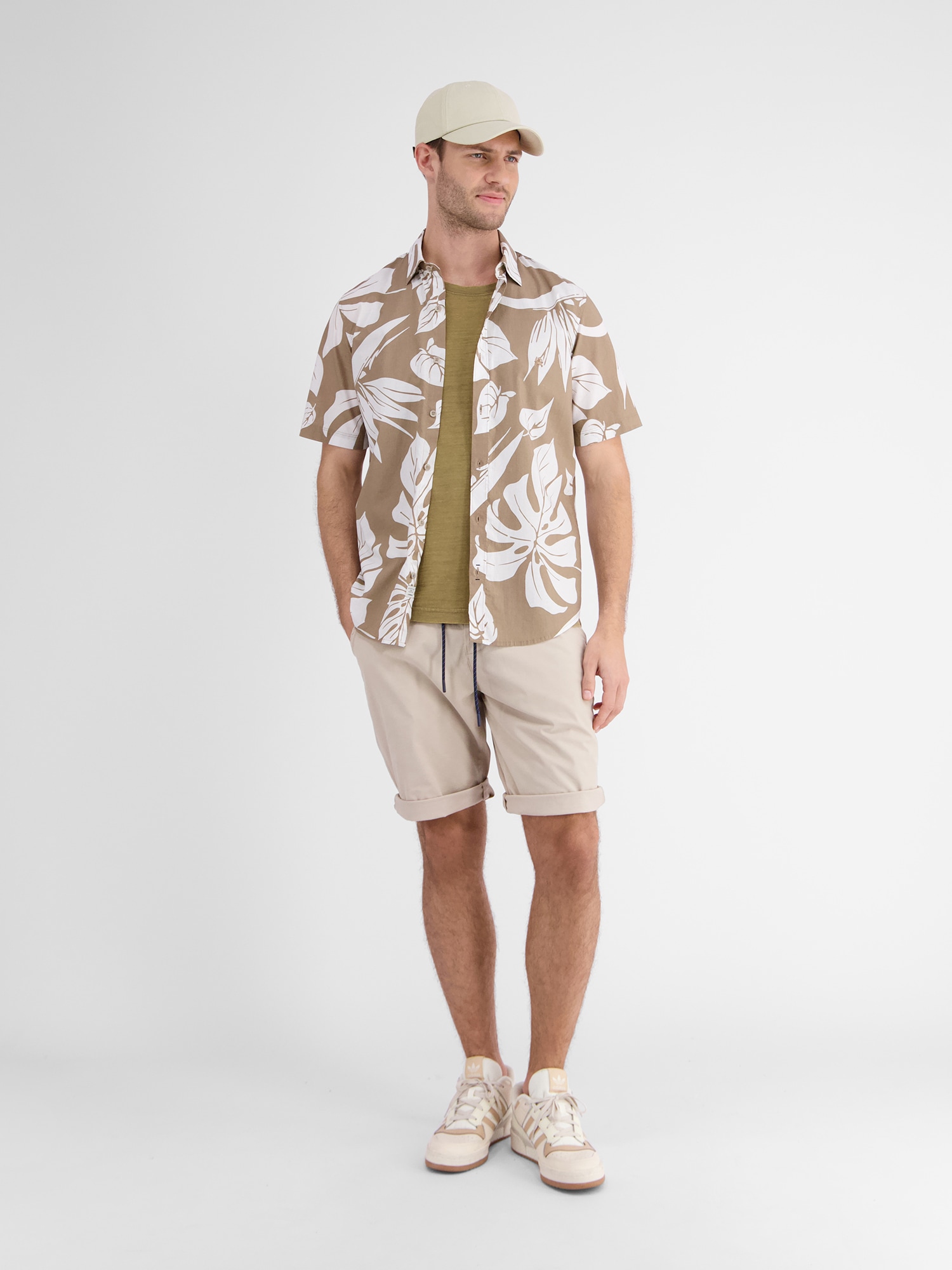 LERROS Muskelshirt »LERROS Bequemes Tanktop mit Brusttasche« LERROS Muskelshirt »LERROS Bequemes Tanktop mit Brusttasche« von Lerros