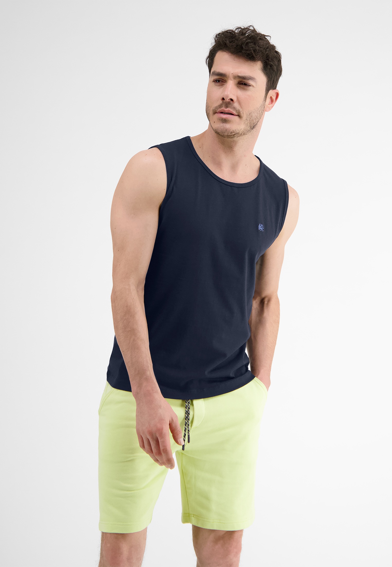 LERROS Muskelshirt »LERROS Tanktop mit Palmenprint« LERROS Muskelshirt »LERROS Tanktop mit Palmenprint« von Lerros