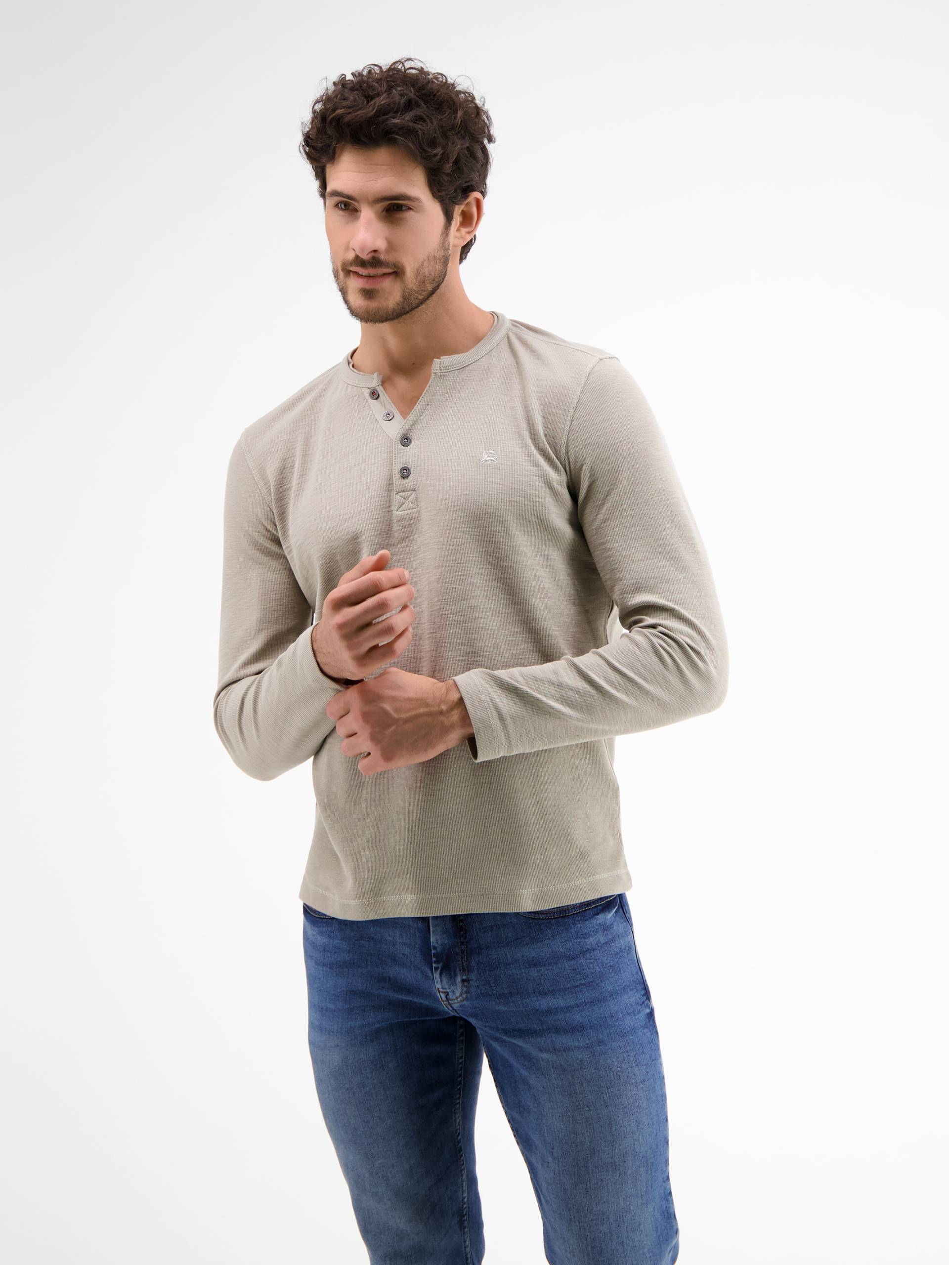 LERROS Sweatshirt »LERROS Langarmserafino mit Logostitching« LERROS Sweatshirt »LERROS Langarmserafino mit Logostitching« von Lerros