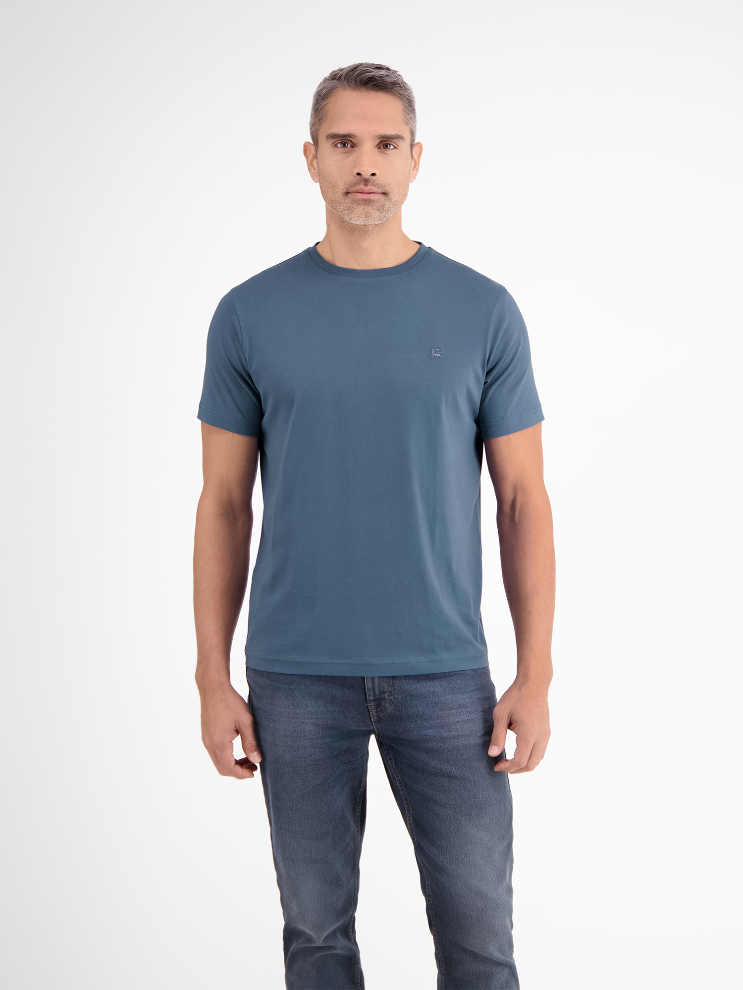 LERROS T-Shirt »LERROS Basic T-Shirt mit Logostitch, unifarben« von Lerros