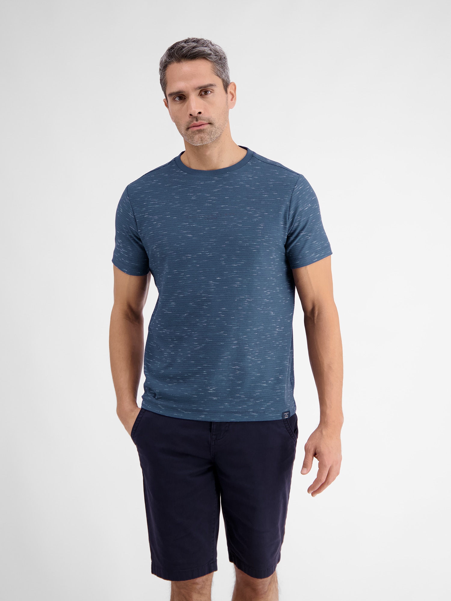 LERROS T-Shirt »LERROS Lässiges Rundhals-T-Shirt« LERROS T-Shirt »LERROS Lässiges Rundhals-T-Shirt« von Lerros