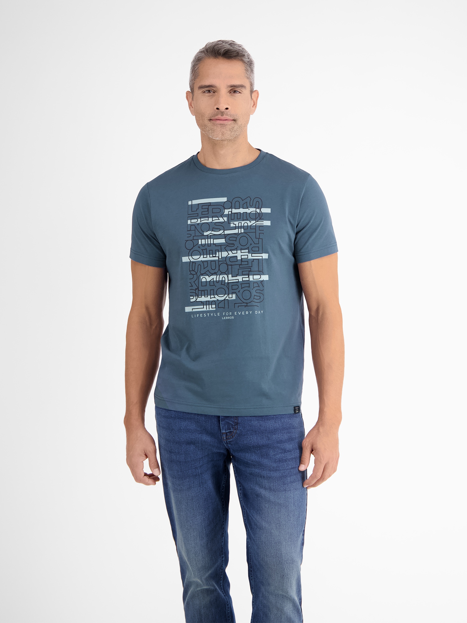 LERROS T-Shirt »LERROS T-Shirt mit Logoprint und Rundhalsausschnitt« LERROS T-Shirt »LERROS T-Shirt mit Logoprint und Rundhalsausschnitt« von Lerros