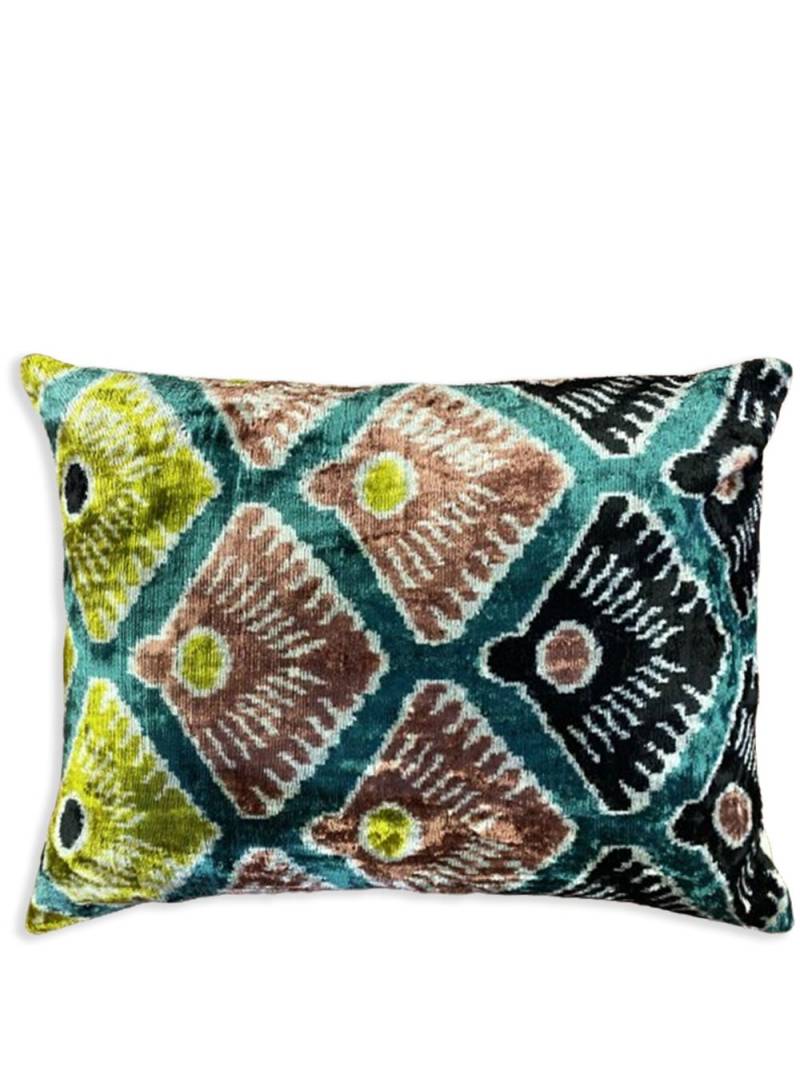 Les-Ottomans shell velvet cushion (50cm x 40cm) - Green von Les-Ottomans