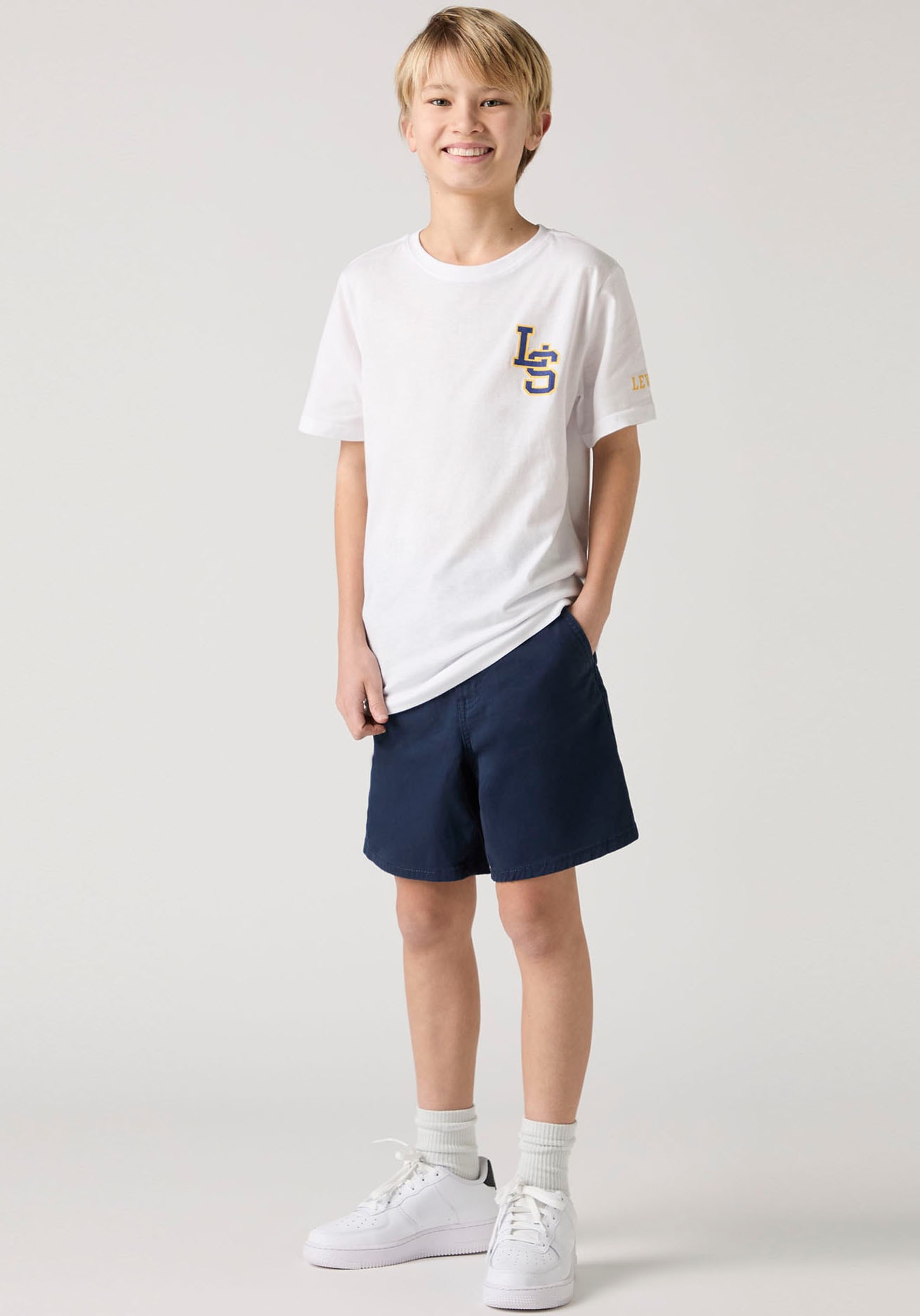 Levi's® Kids Chinoshorts »LVB XX AUTHENTIC CHINO SHORTS«, mit Markenlabel von Levi's® Kids