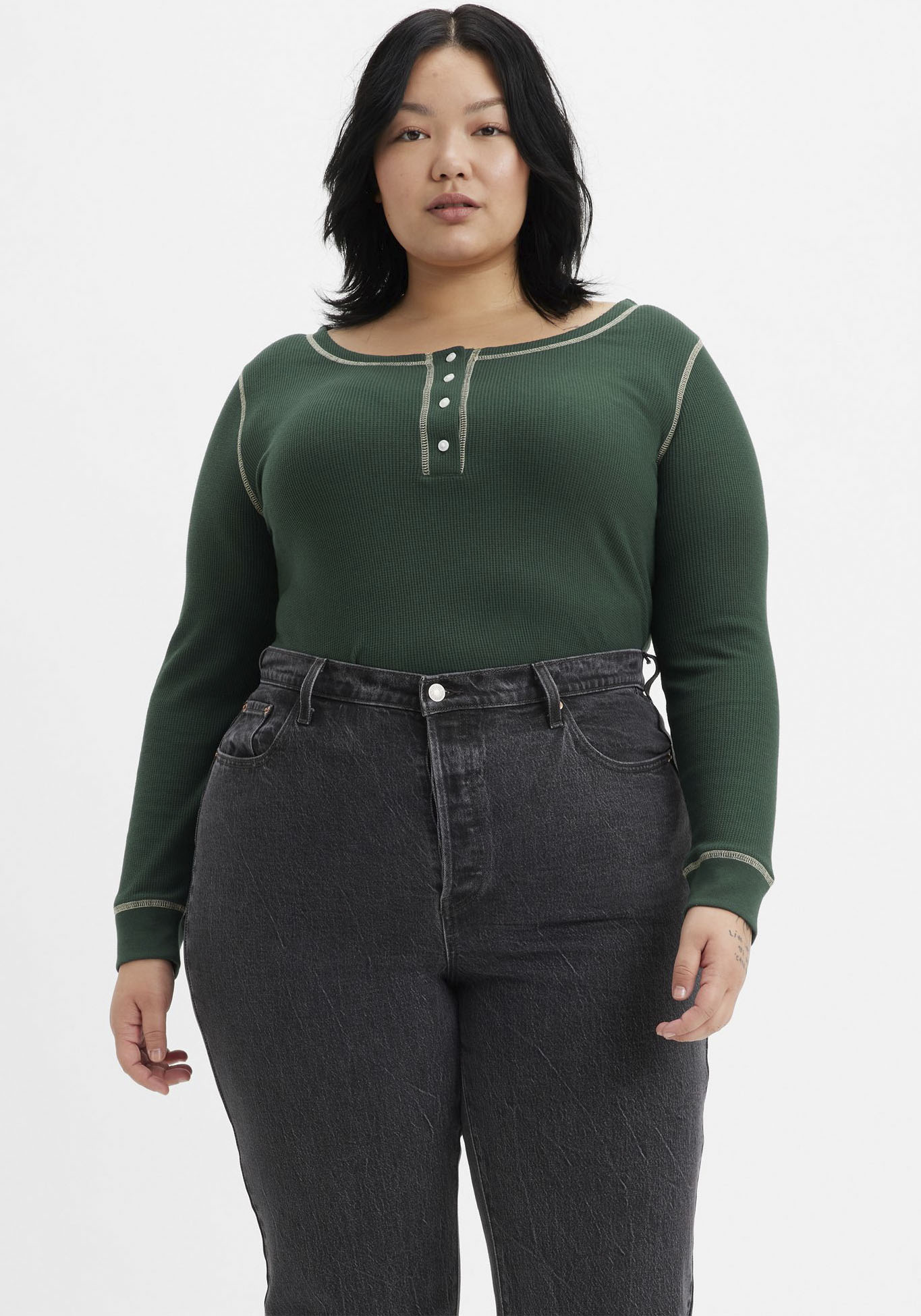 Levi's® Plus Langarmshirt »SIERRA HENLEY GREENS« von Levi's® Plus