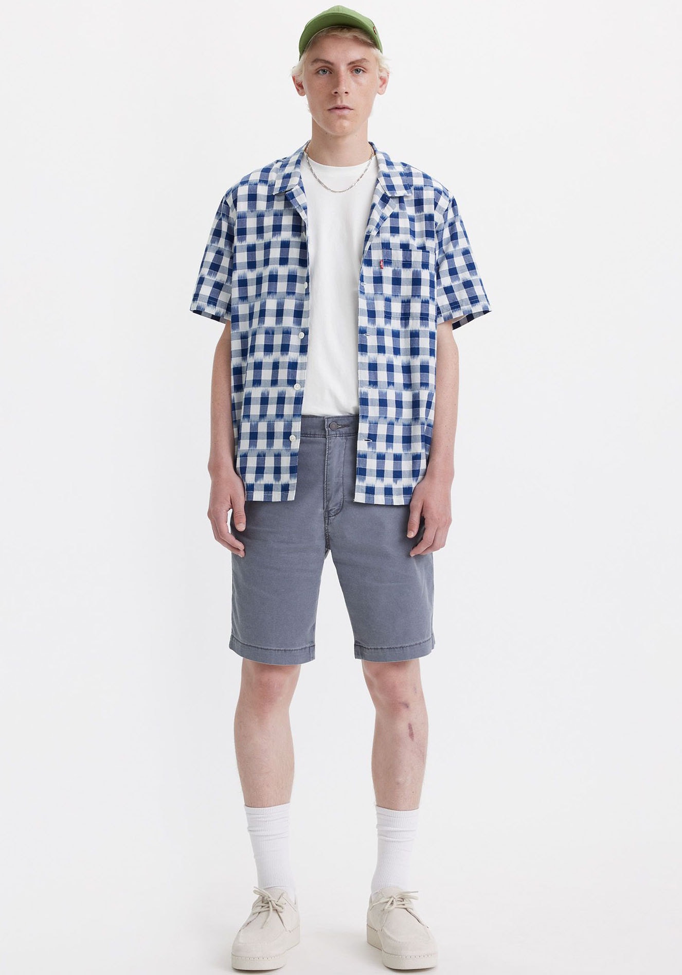 Levi's® Chinoshorts »XX CHINO SHORT II«, mit Logobadge von Levi's®