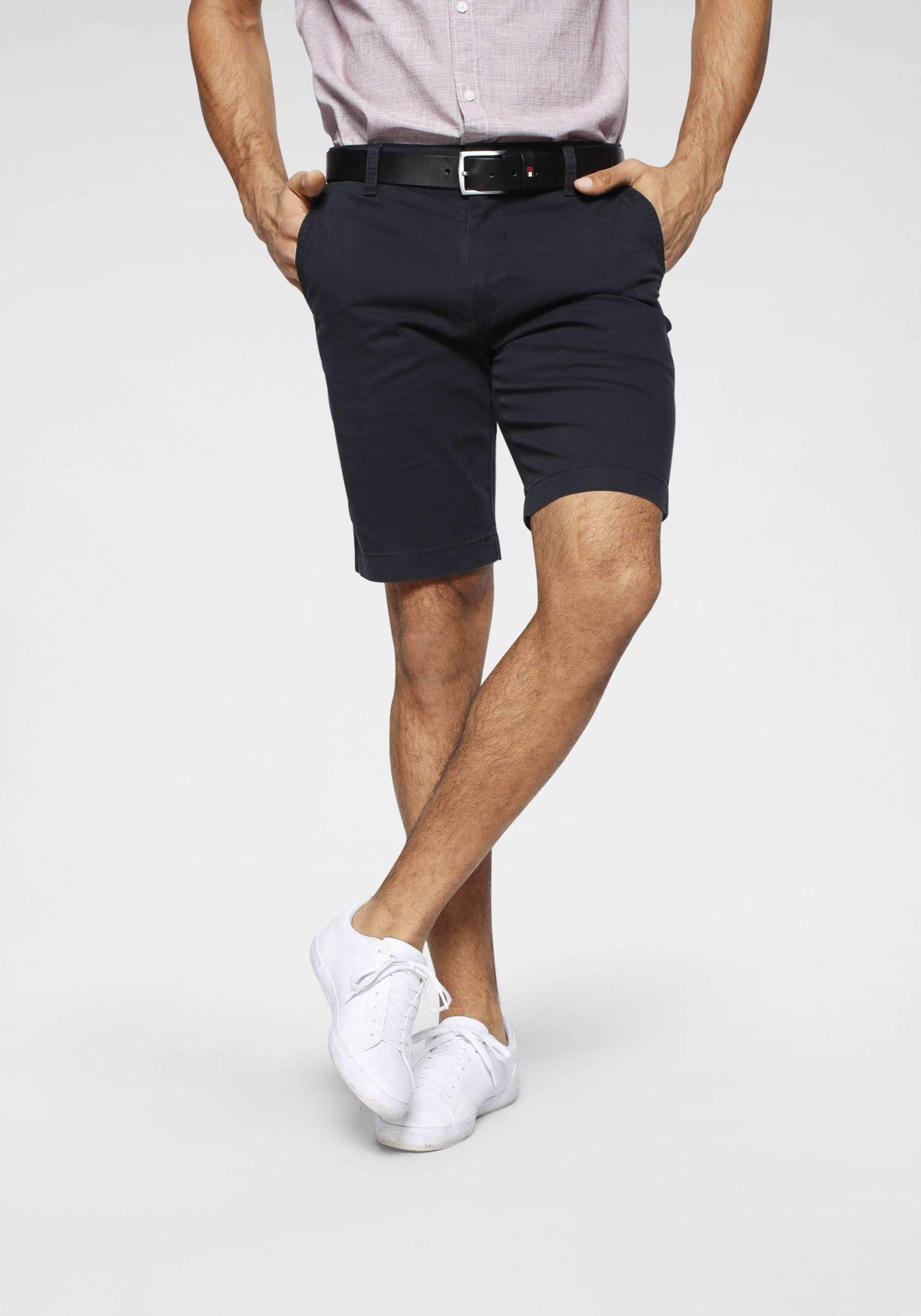 Levi's® Chinoshorts »XX CHINO SHORT II«, mit Logobadge von Levi's®