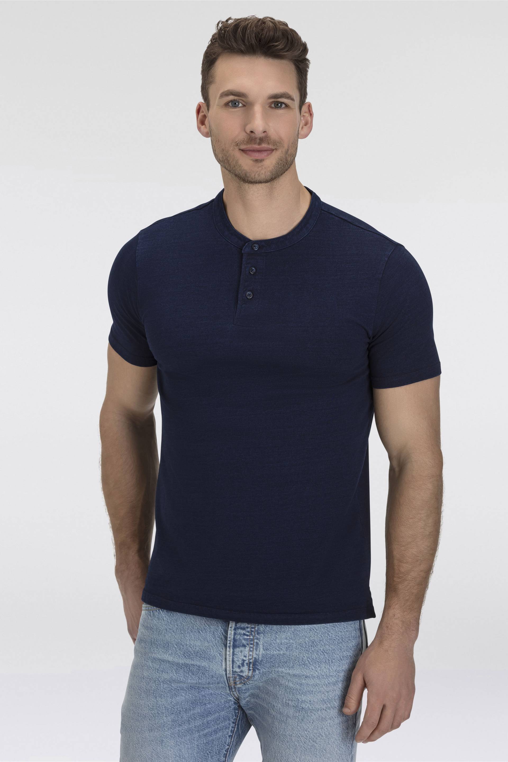 Levi's® Henleyshirt, mit Logo Stickerei von Levi's®