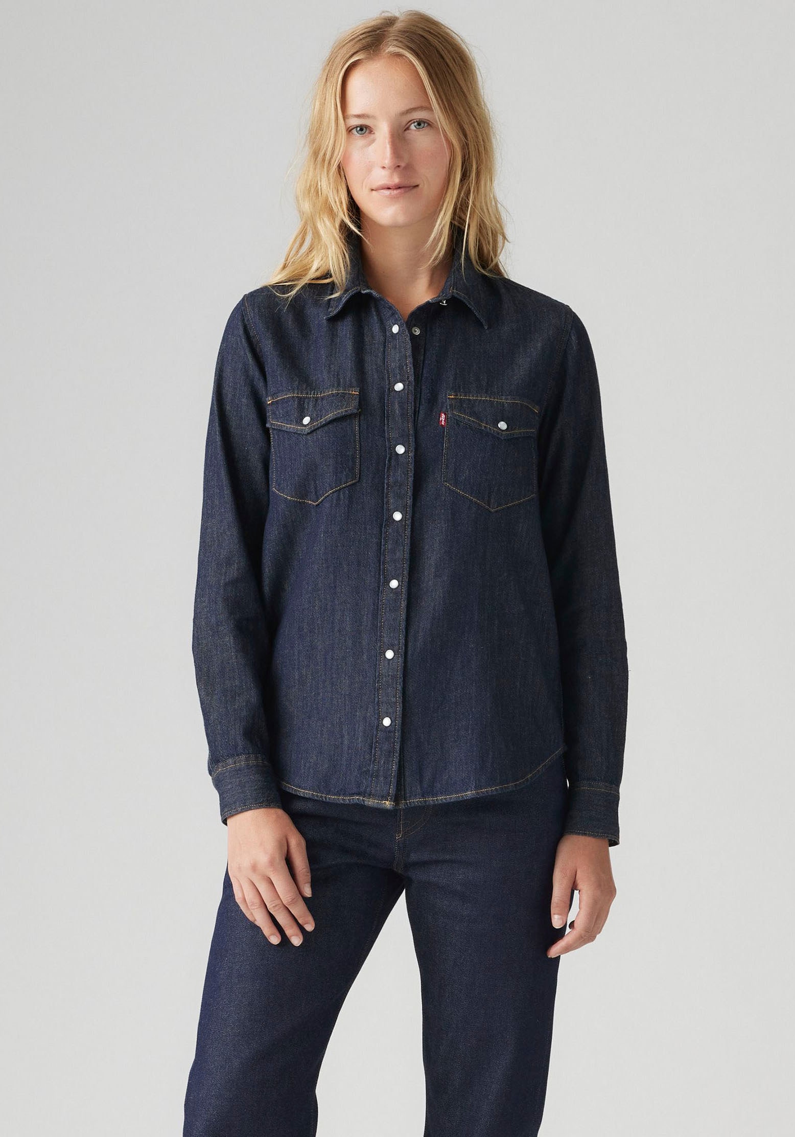 Levi's® Jeansbluse »ESSENTIAL WESTERN«, mit Brusttaschen mit Druckknöpfen von Levi's®