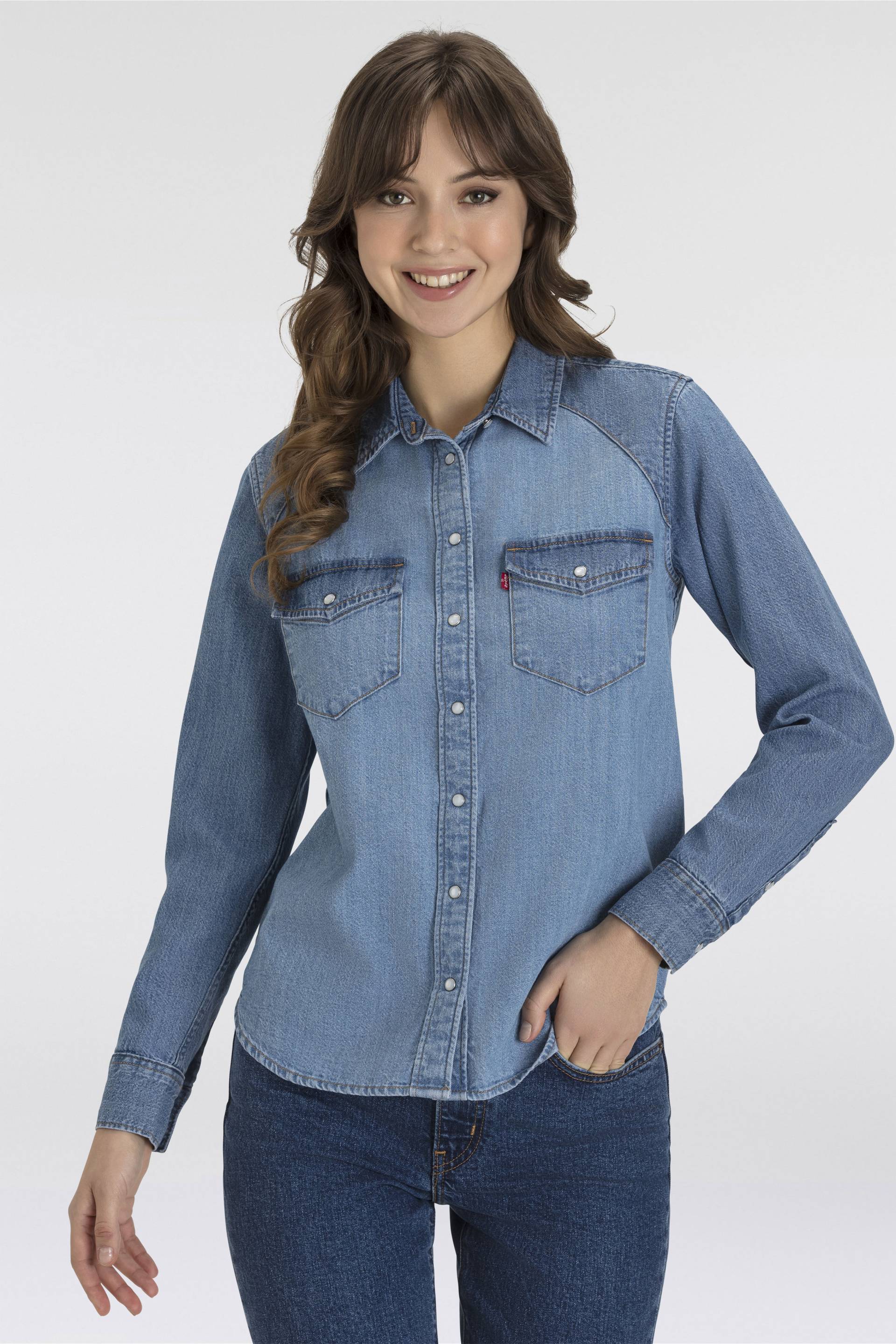 Levi's® Jeansbluse »ESSENTIAL WESTERN«, mit Brusttaschen mit Druckknöpfen von Levi's®