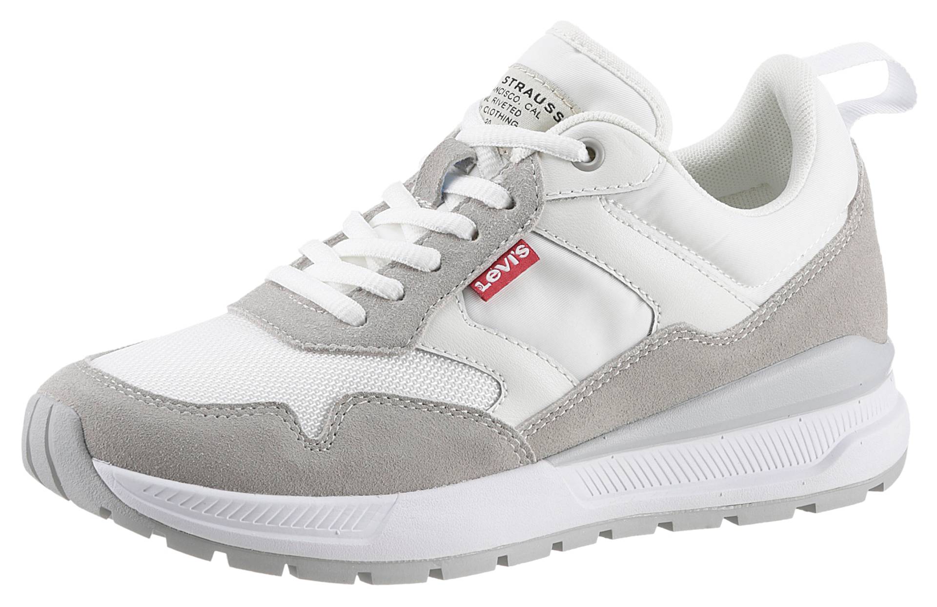 Levi's® Keilsneaker »OATS REFRESH S«, mit Logoaufnäher an der Zunge, Freizeitschuh, Halbschuh, Schnürschuh von Levi's®