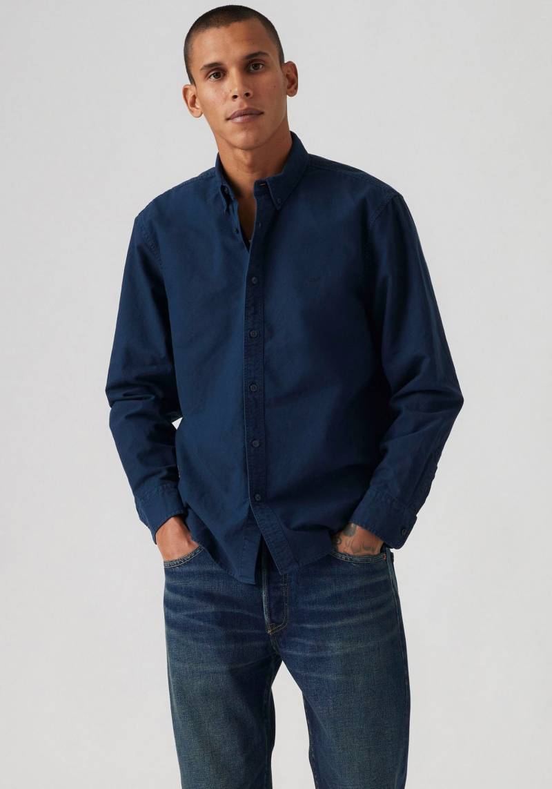 Levi's® Langarmhemd »AUTHENTIC BUTTON DOWN«, mit Ton-in-Ton Logostickerei auf der Brust von Levi's®