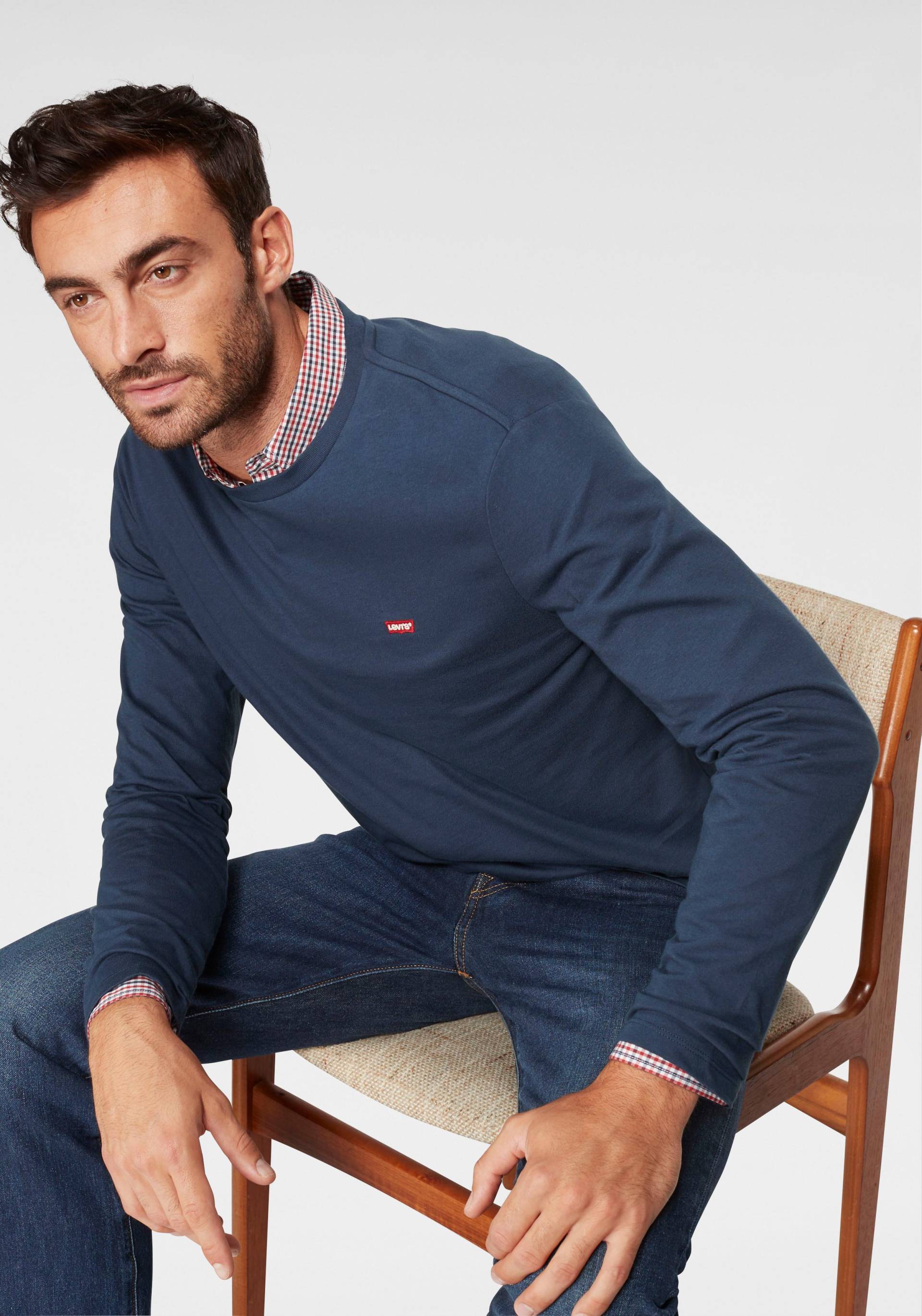 Levi's® Langarmshirt, mit Logo-Applikation von Levi's®